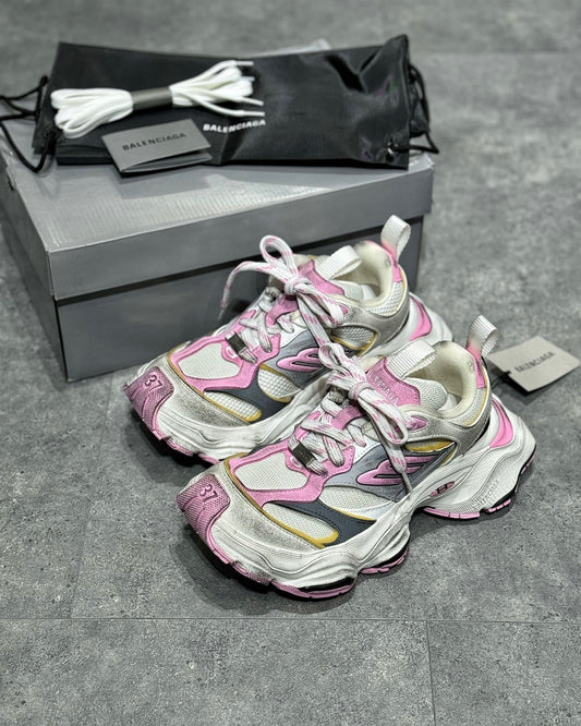 BAL CARGO TRAINERS