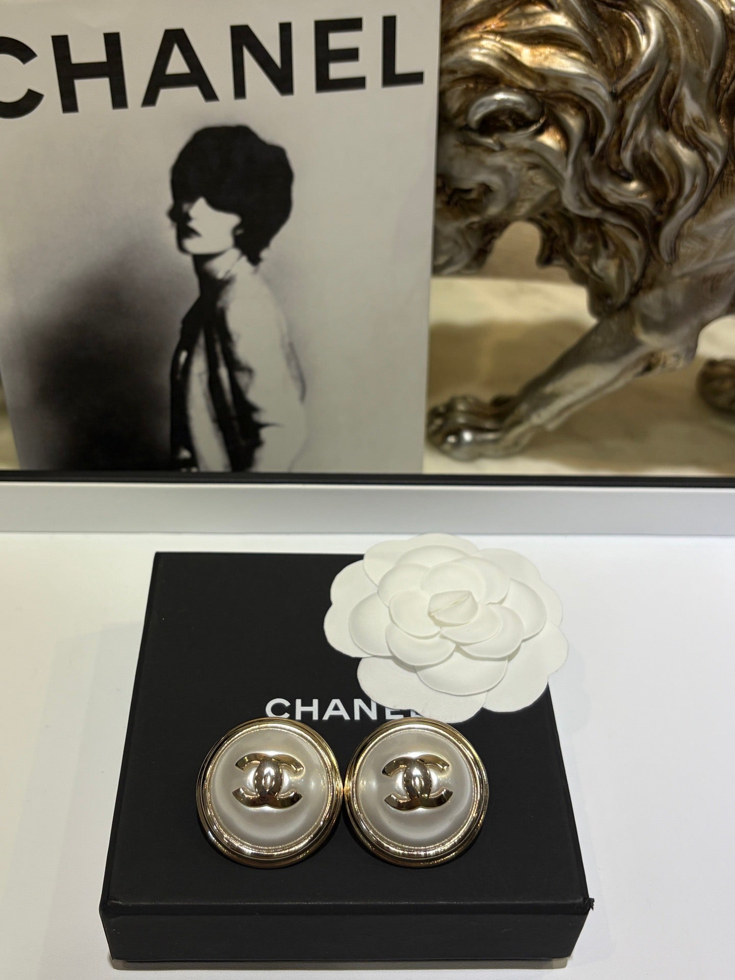 CC EARRINGS