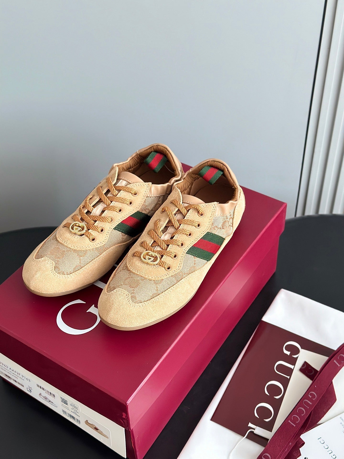 GG SHIFT SNEAKERS