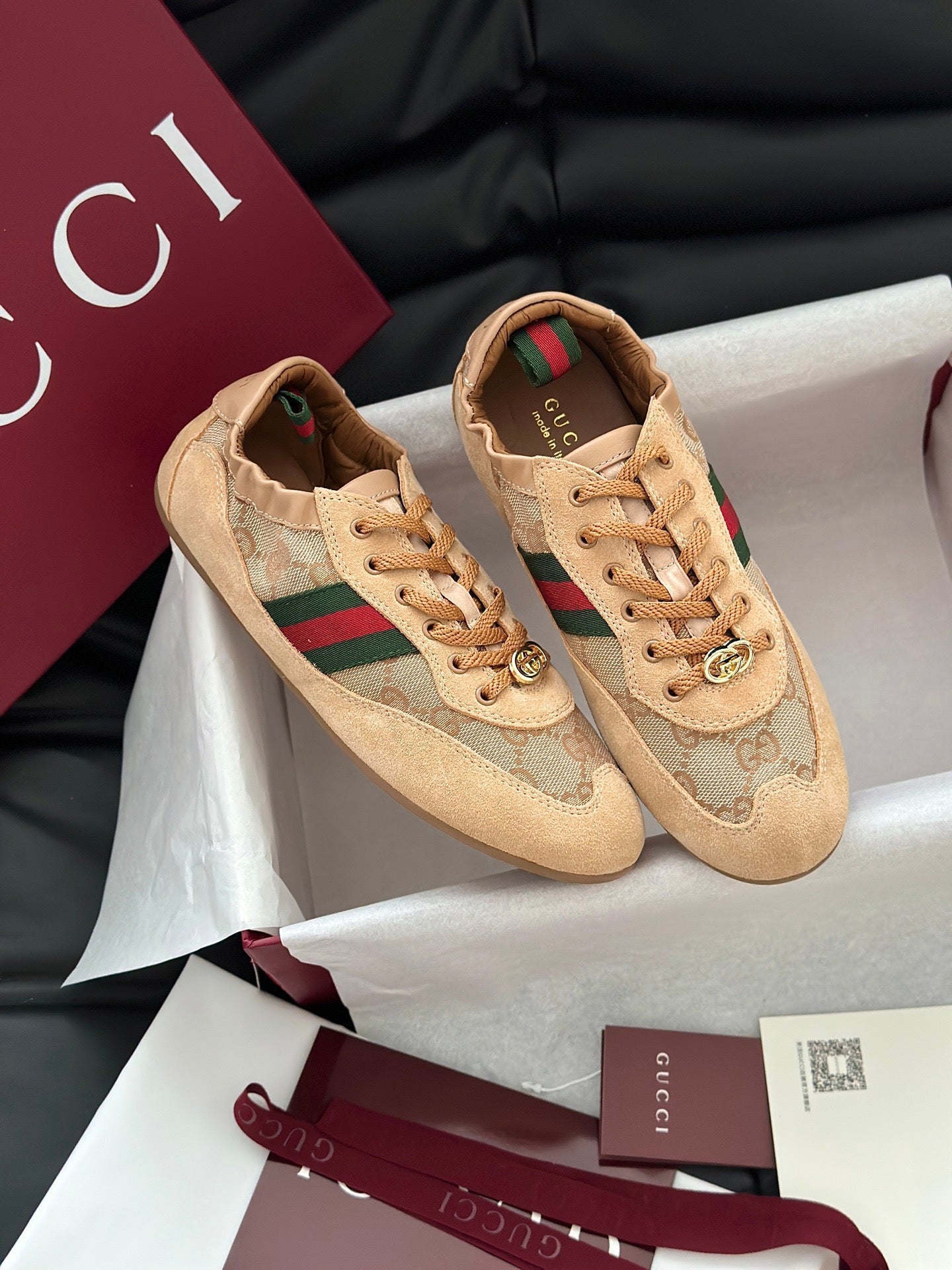 GG SHIFT SNEAKERS