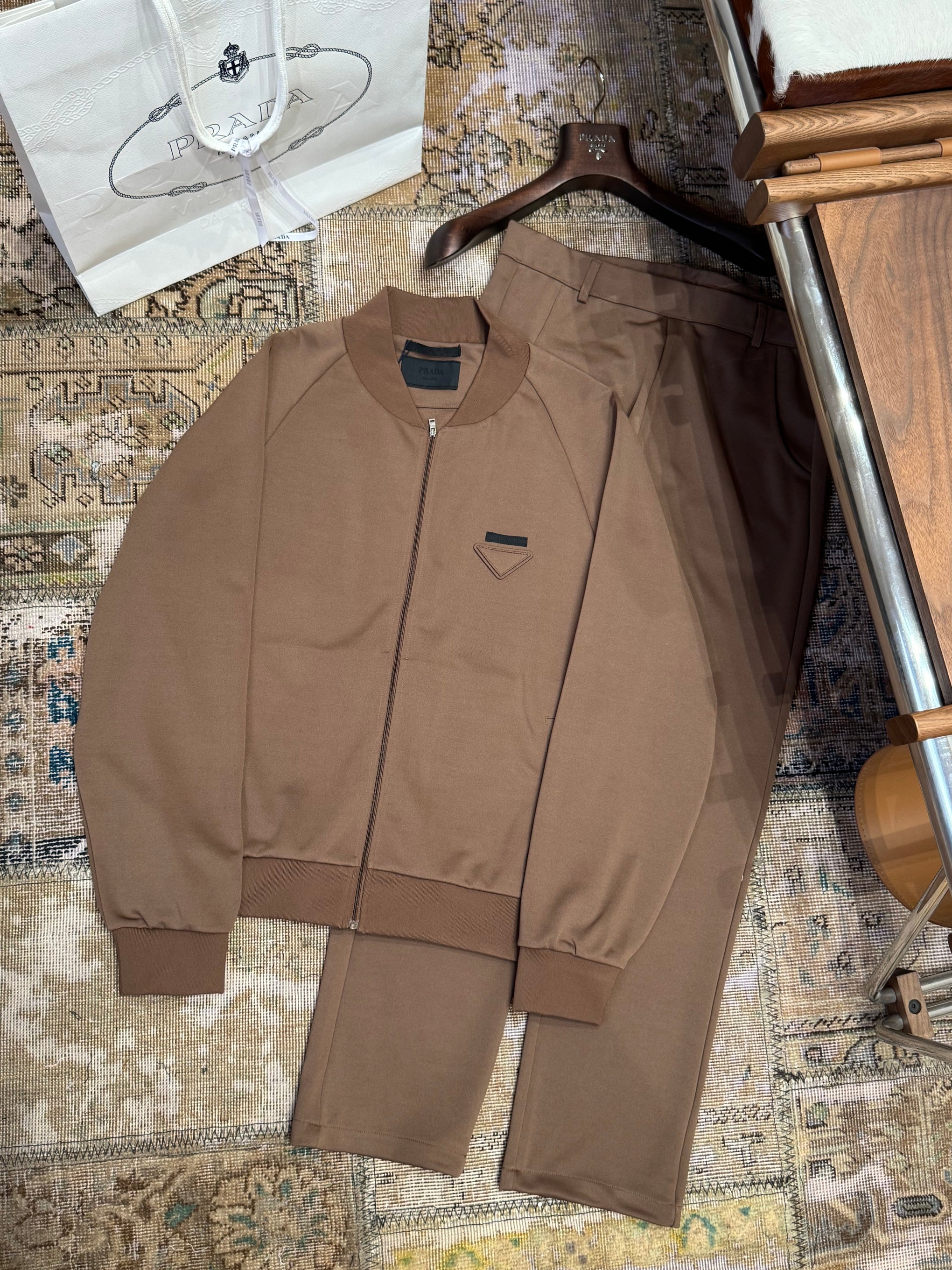 PD TRACKSUIT