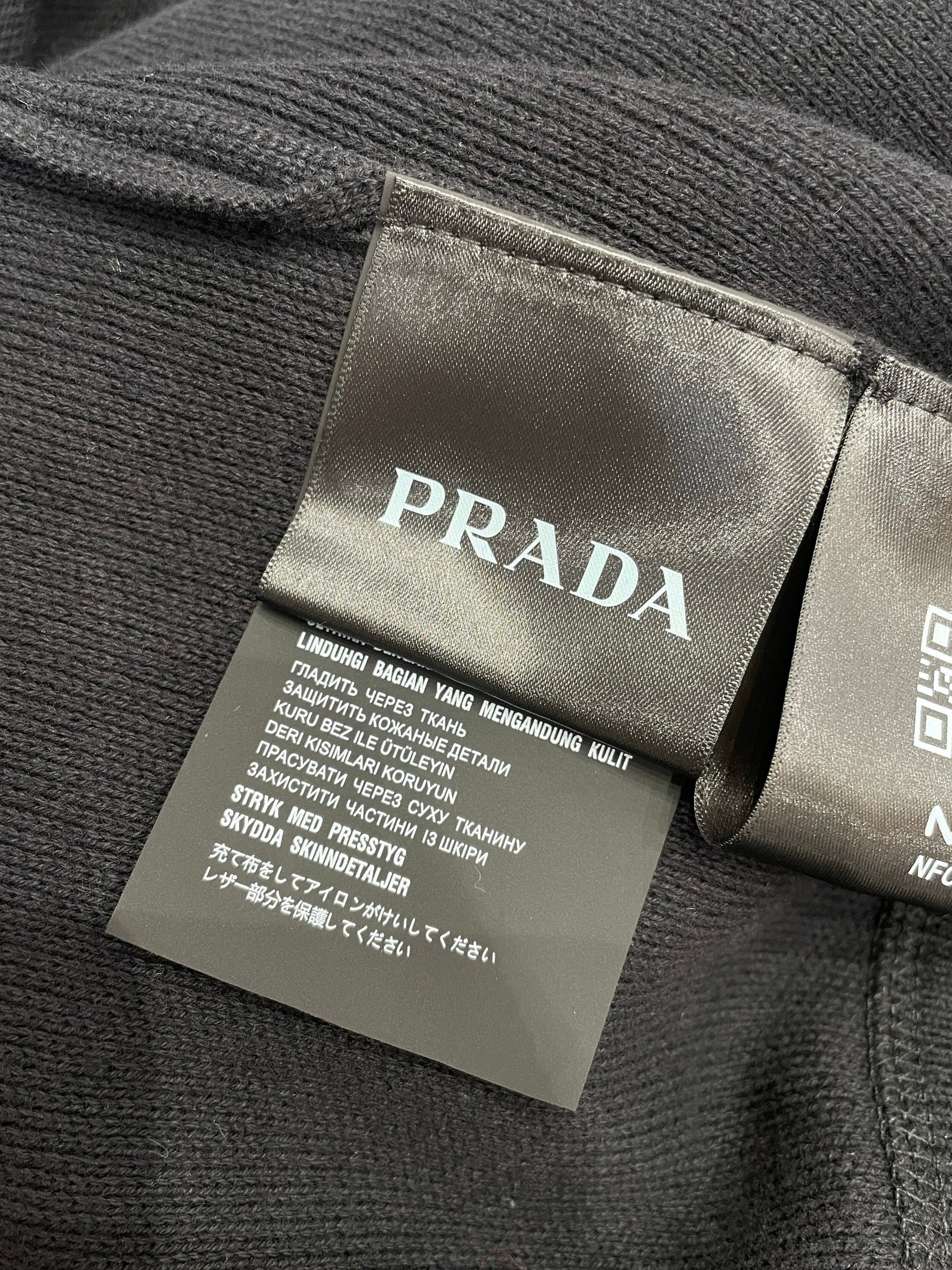 PD HOODIE