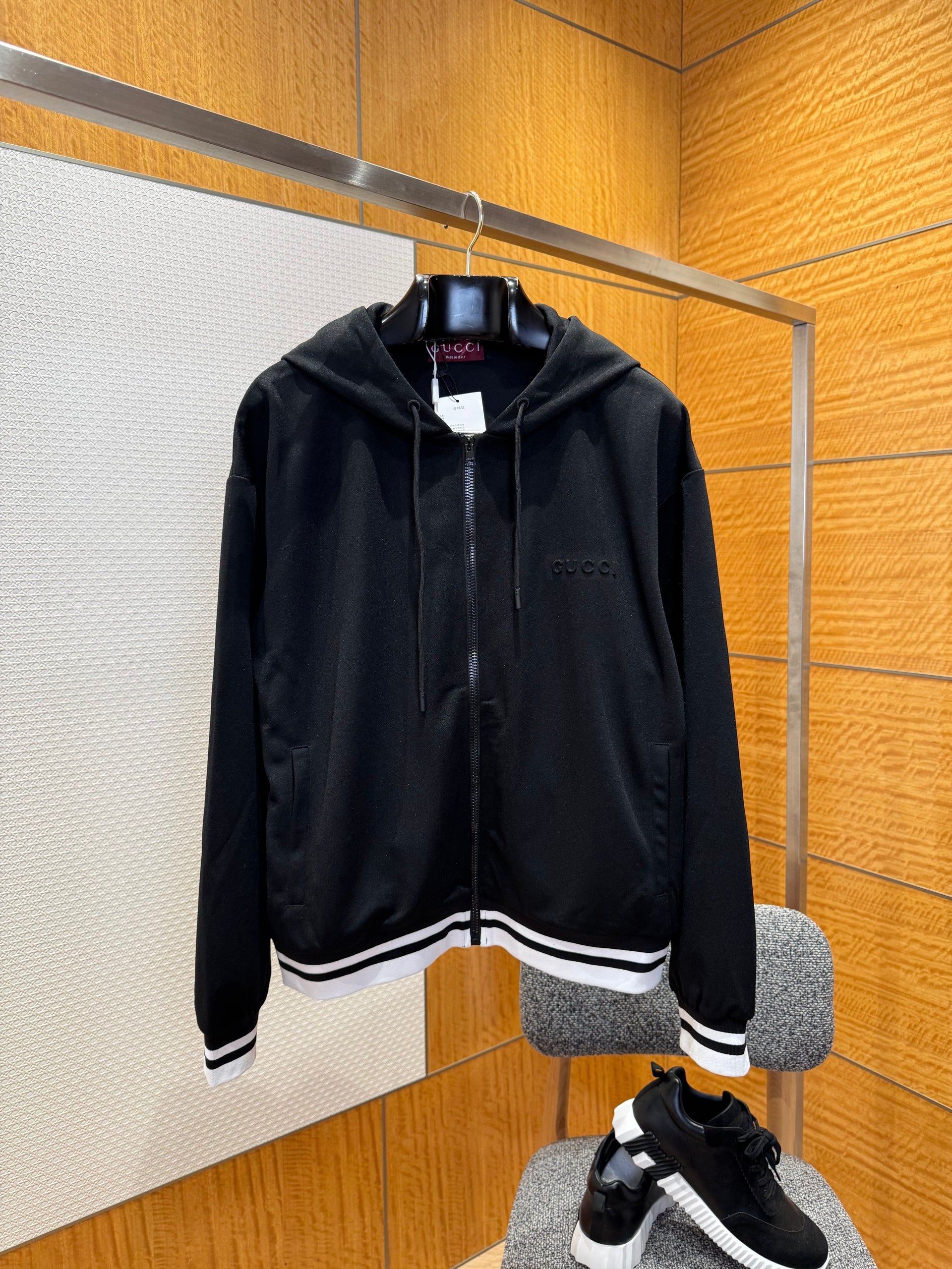 GG ZIP SWEATSHIRT