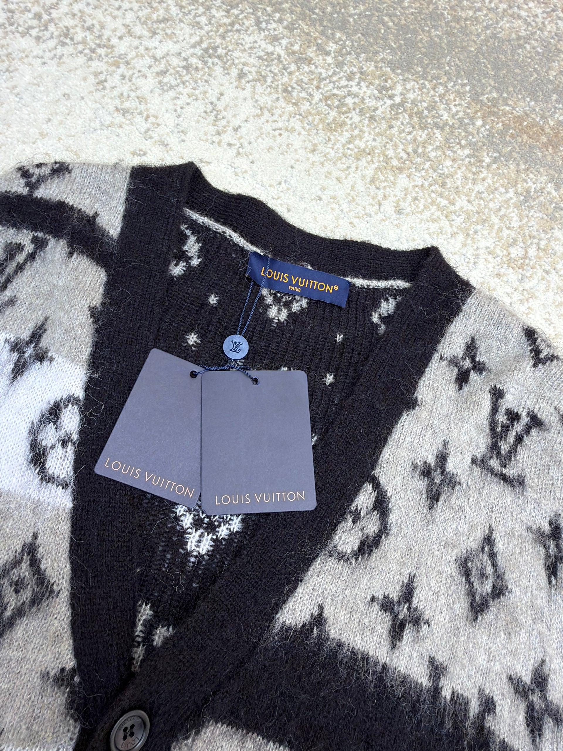 LOU CARDIGAN