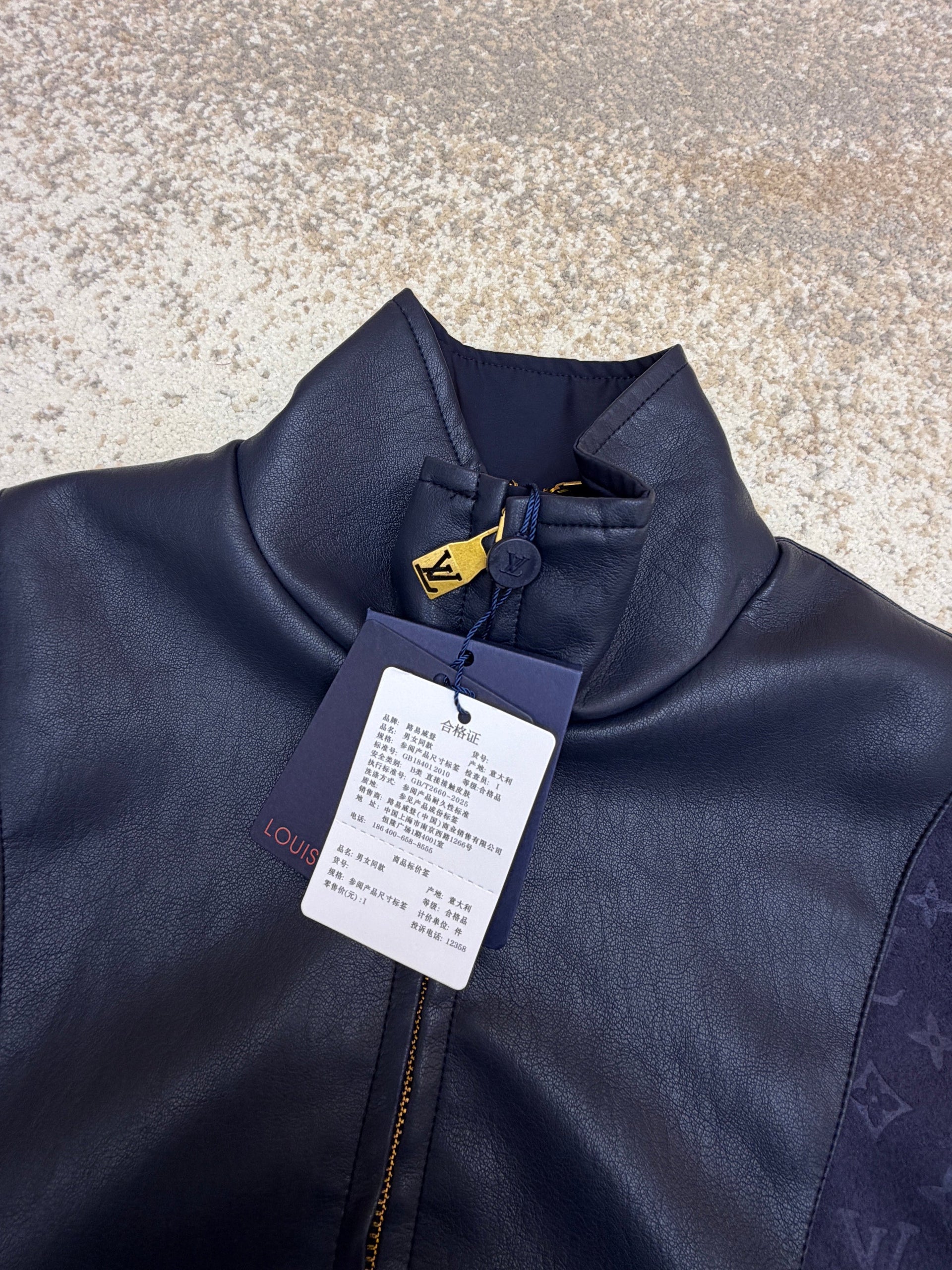 LOU JACKET