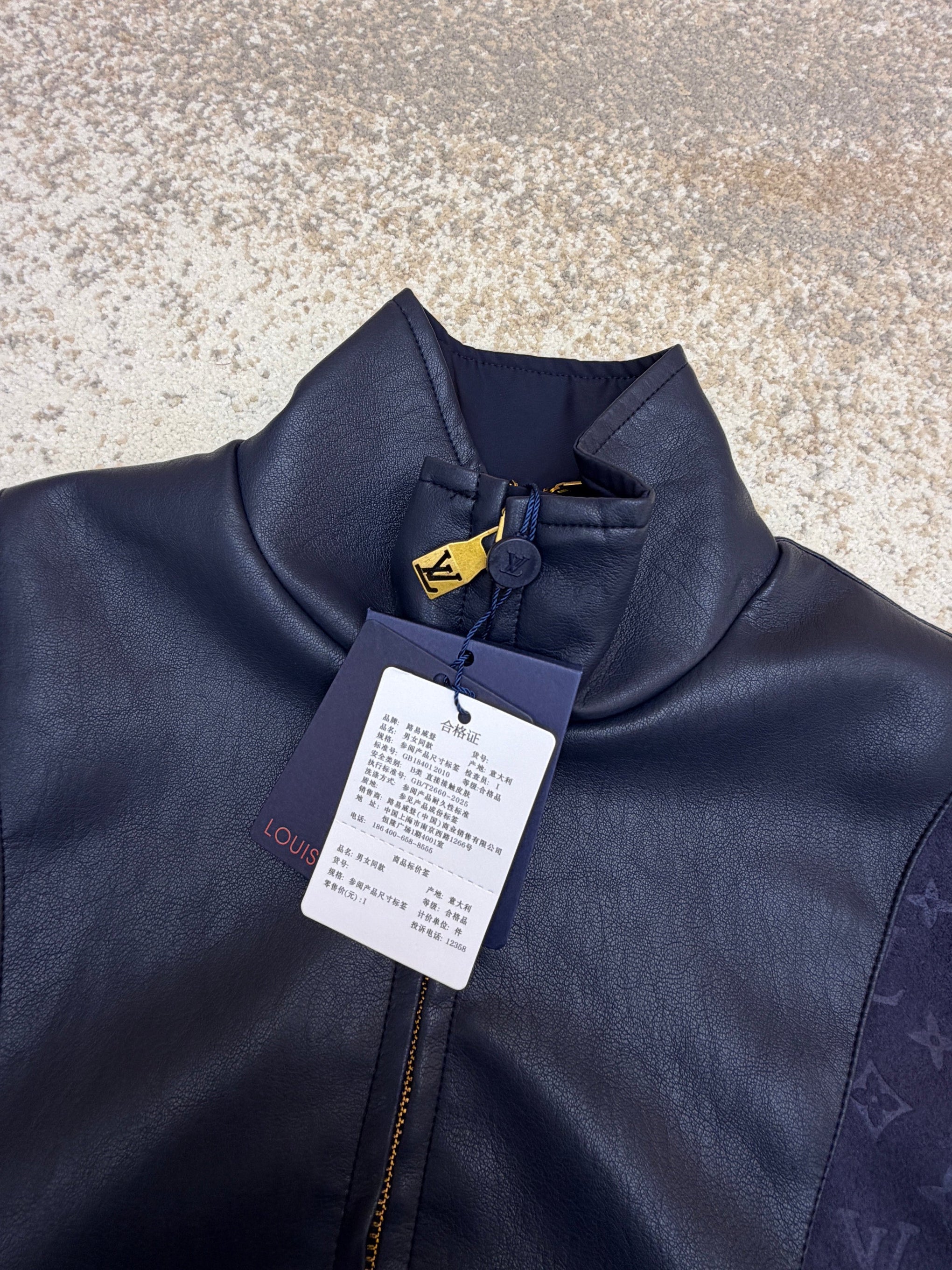 LOU JACKET
