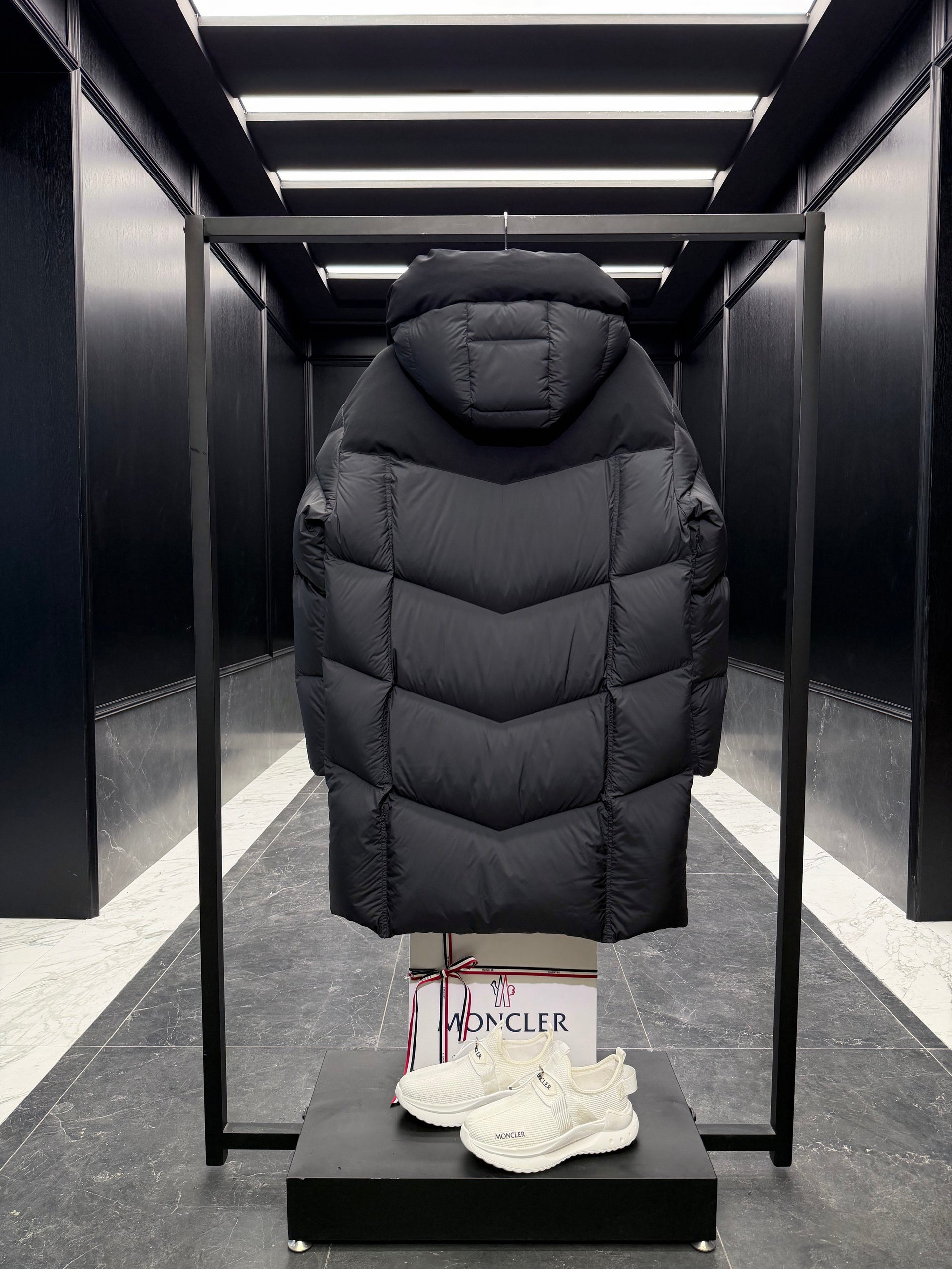 MONC MATT BLACK COAT