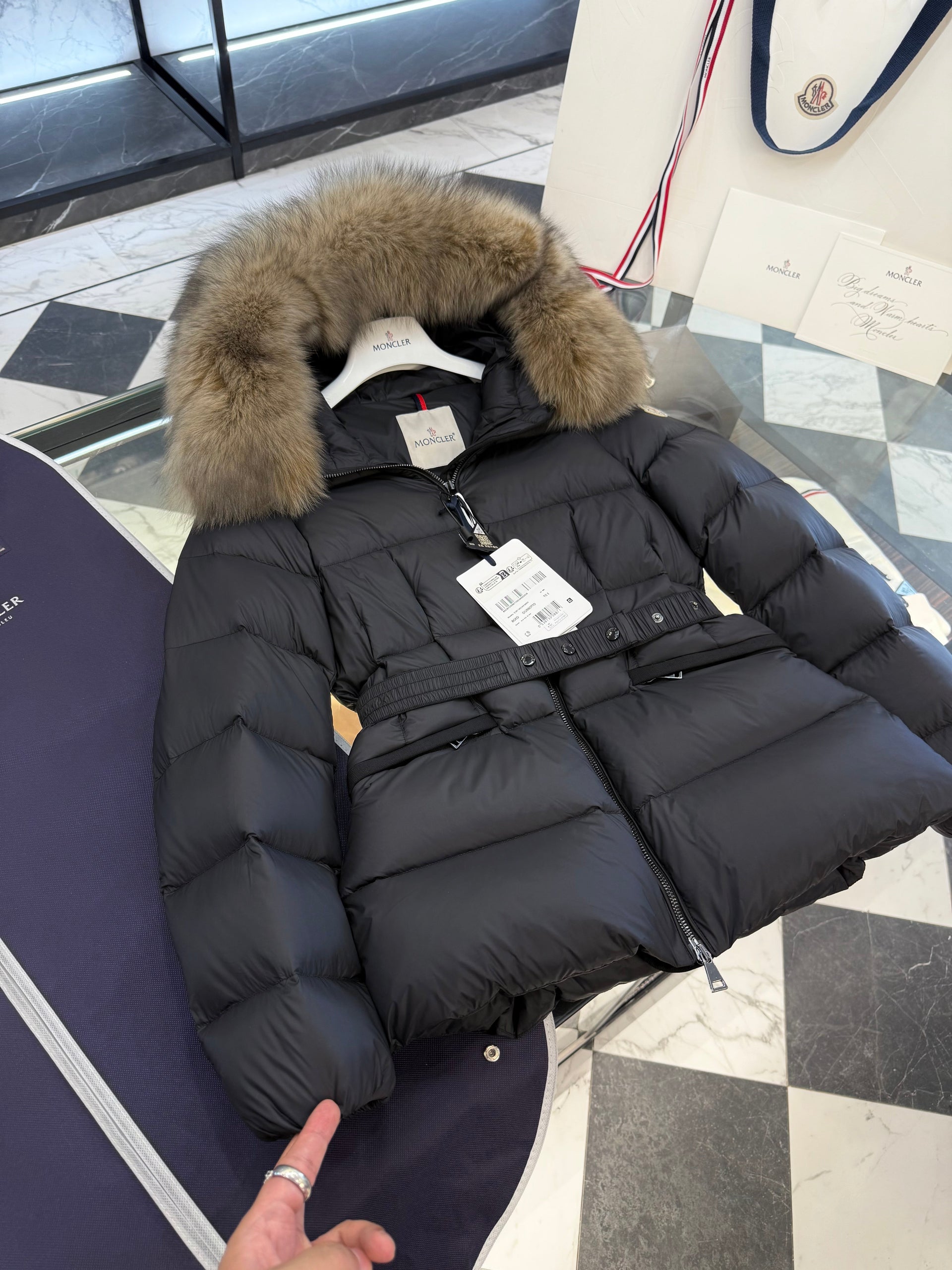 MONC BOED JACKET