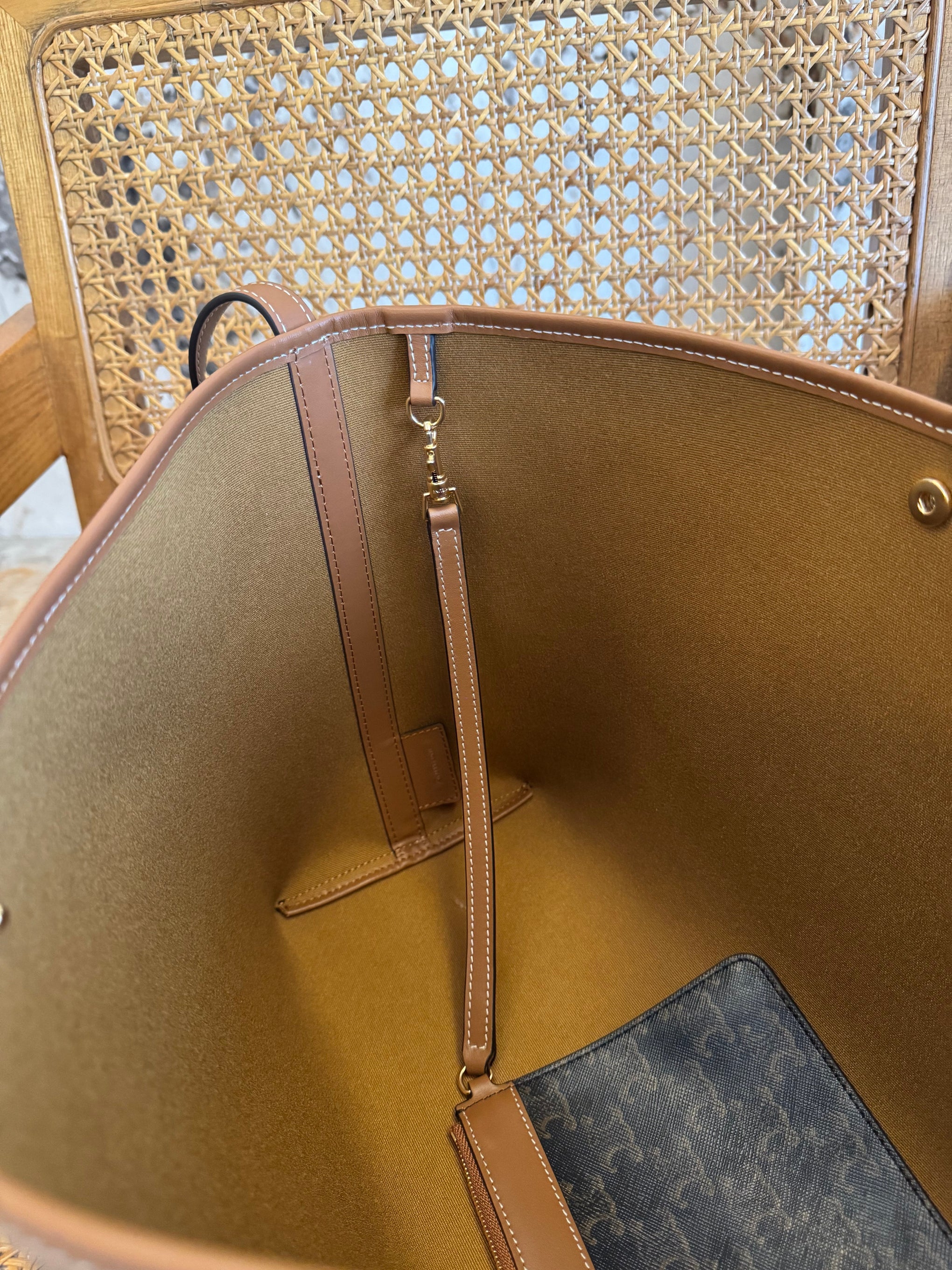 CEL SOFT SHOPPER BAG