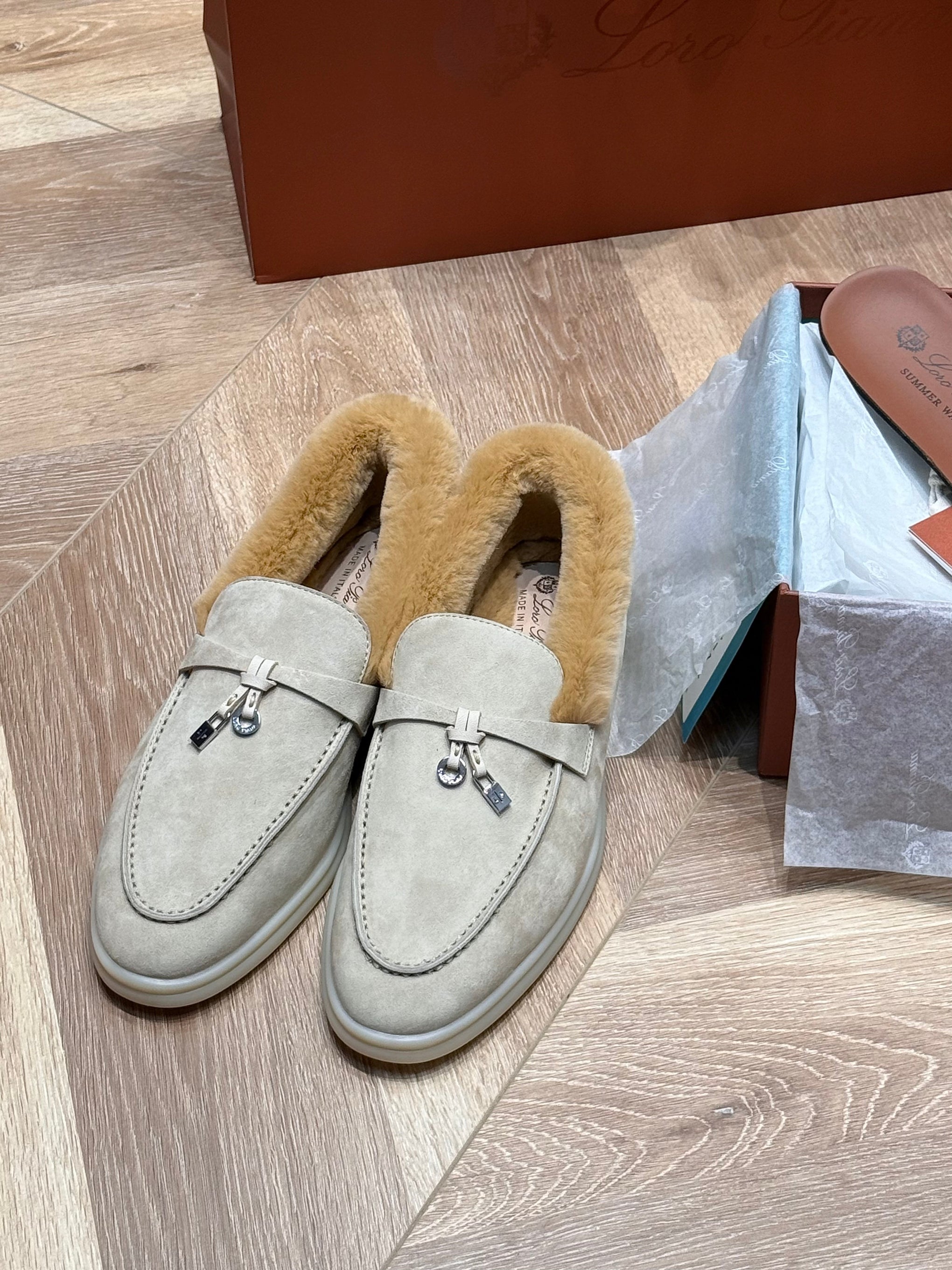 LORO P SUMMER CHARMS LOAFERS
