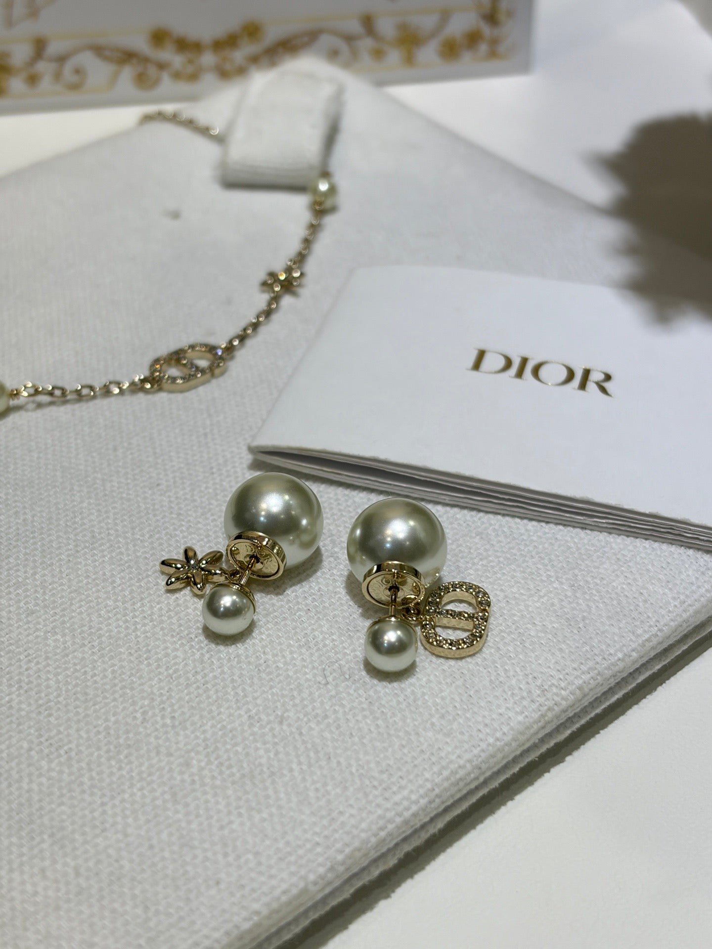 CD EARRINGS