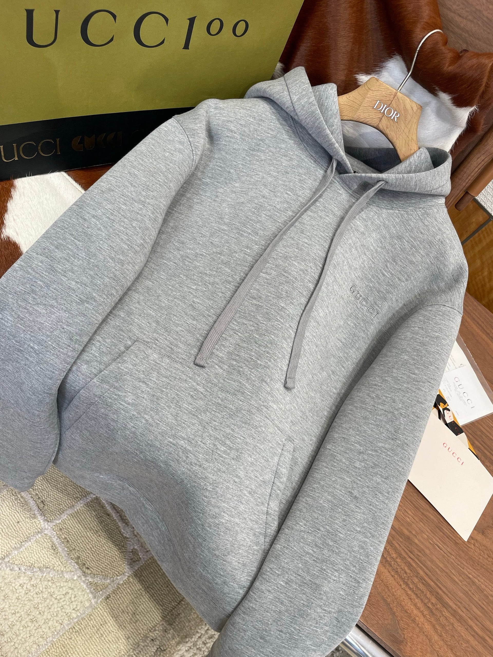 GG HOODIE