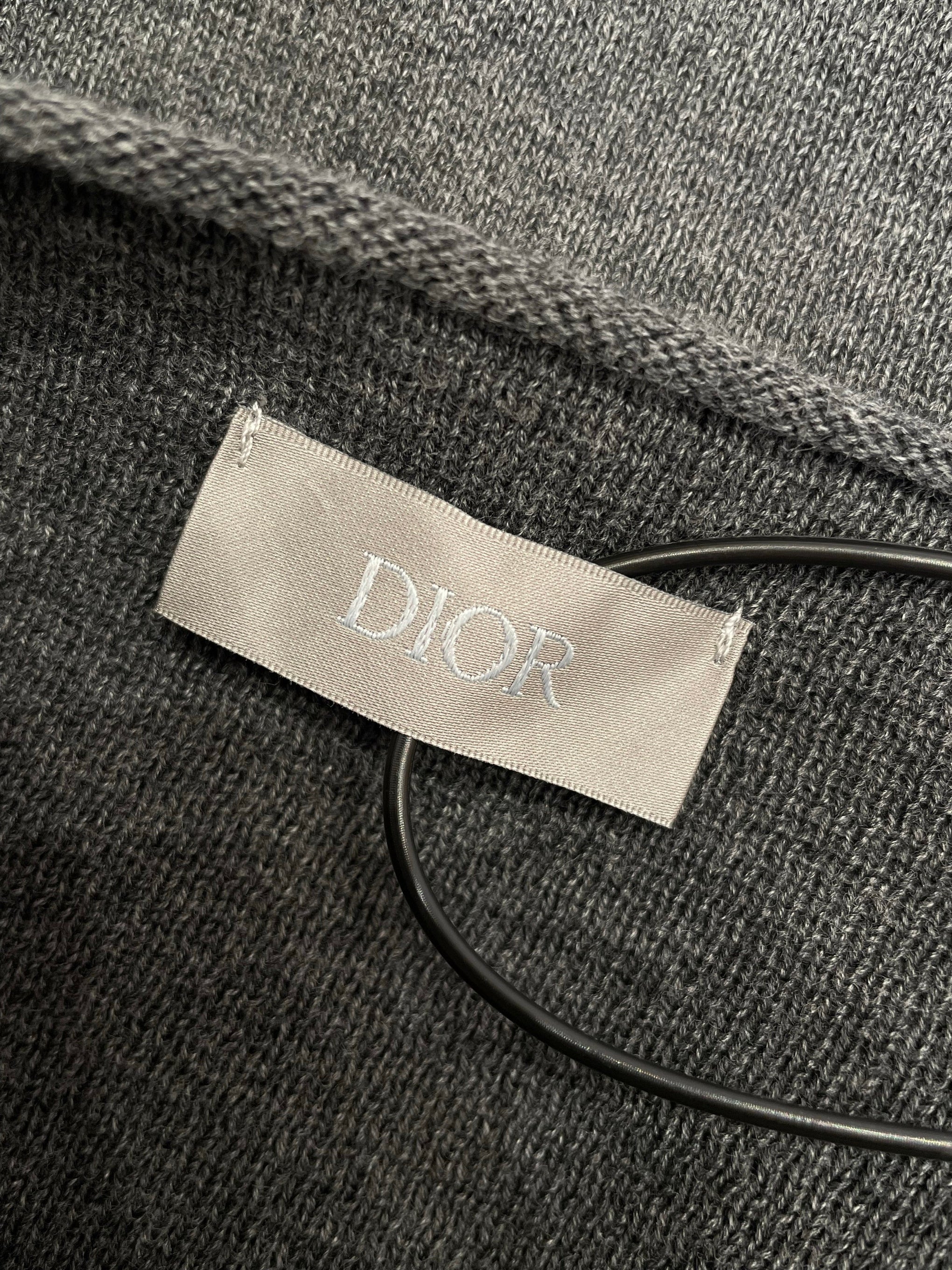 CD JUMPER