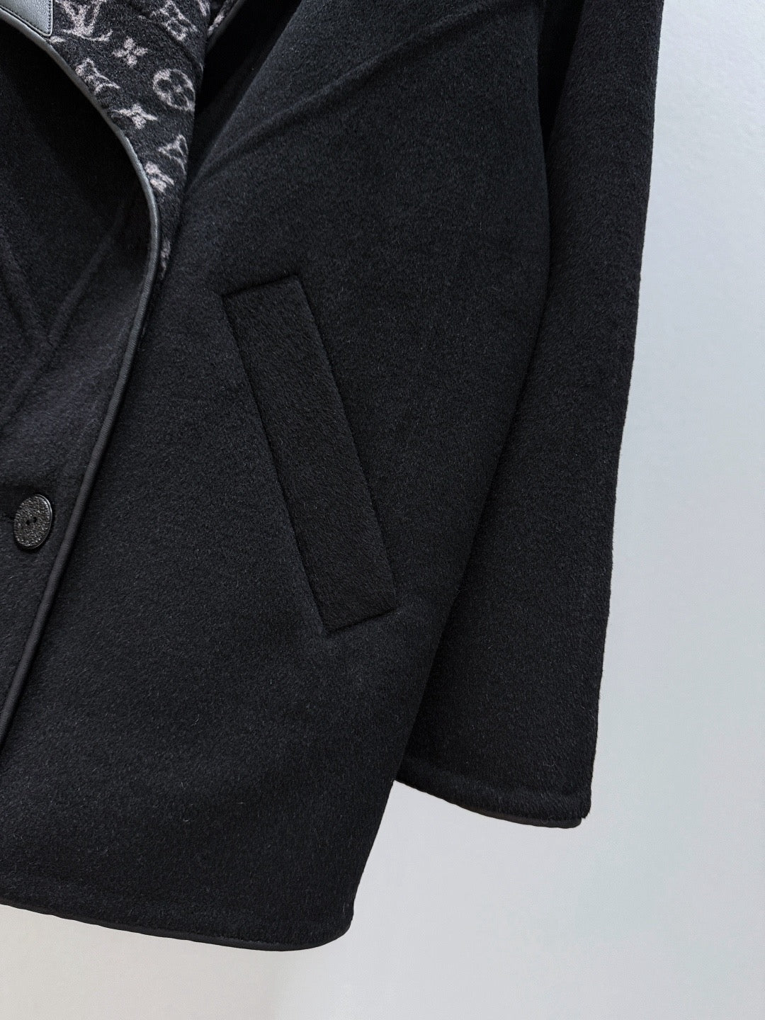 LOU COAT