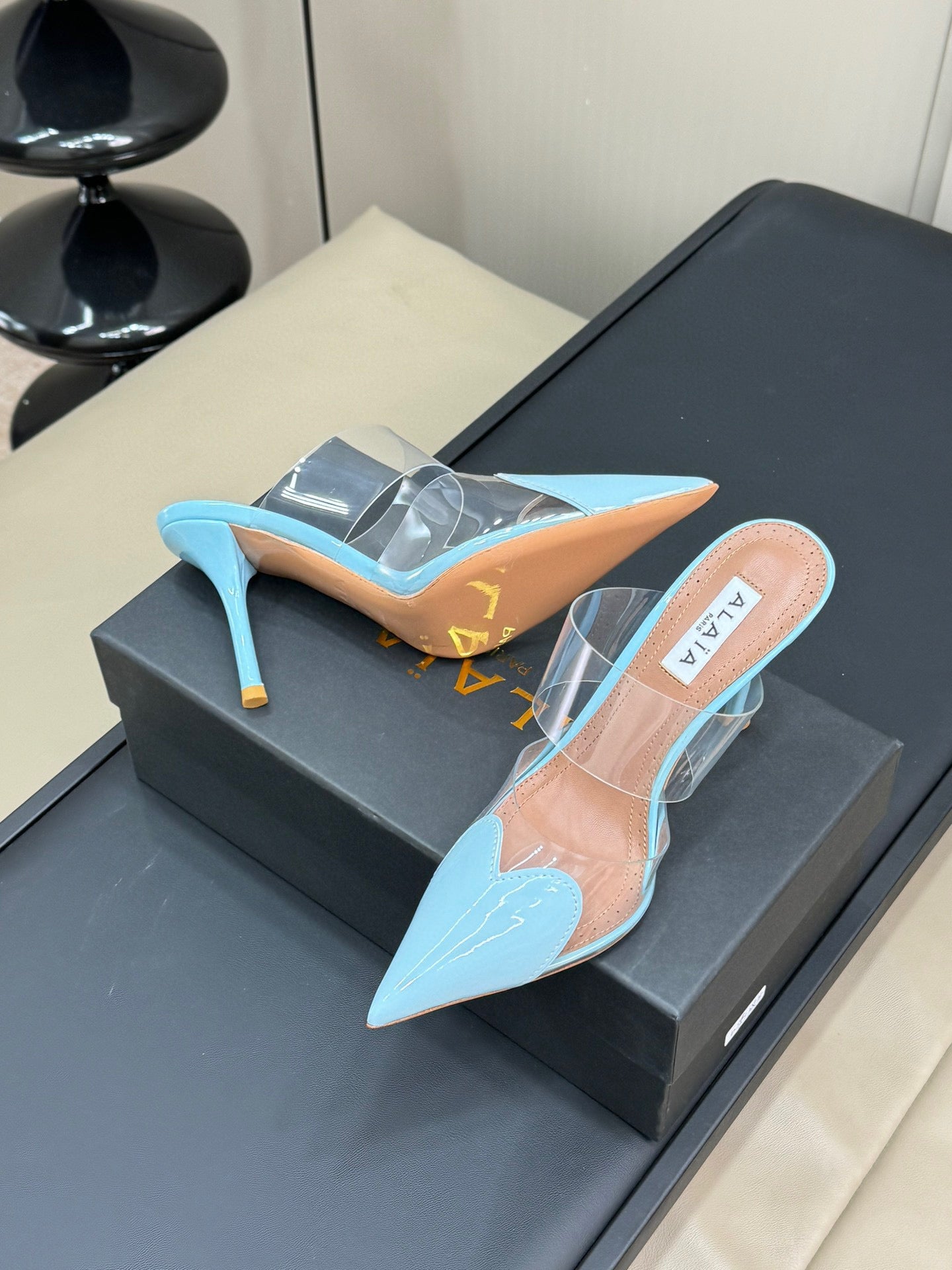 ALAIA HEELS