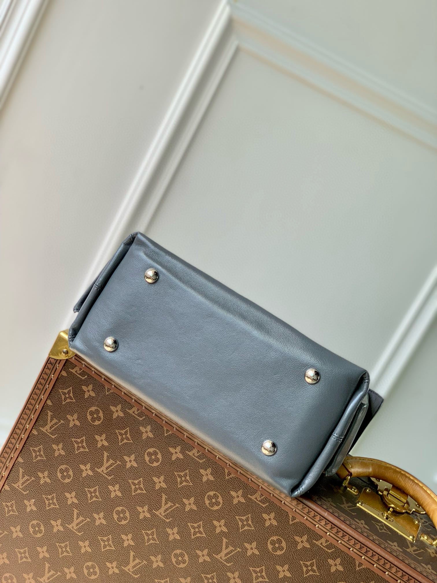 LOU CARRYALL CARGO VIBE PM BAG