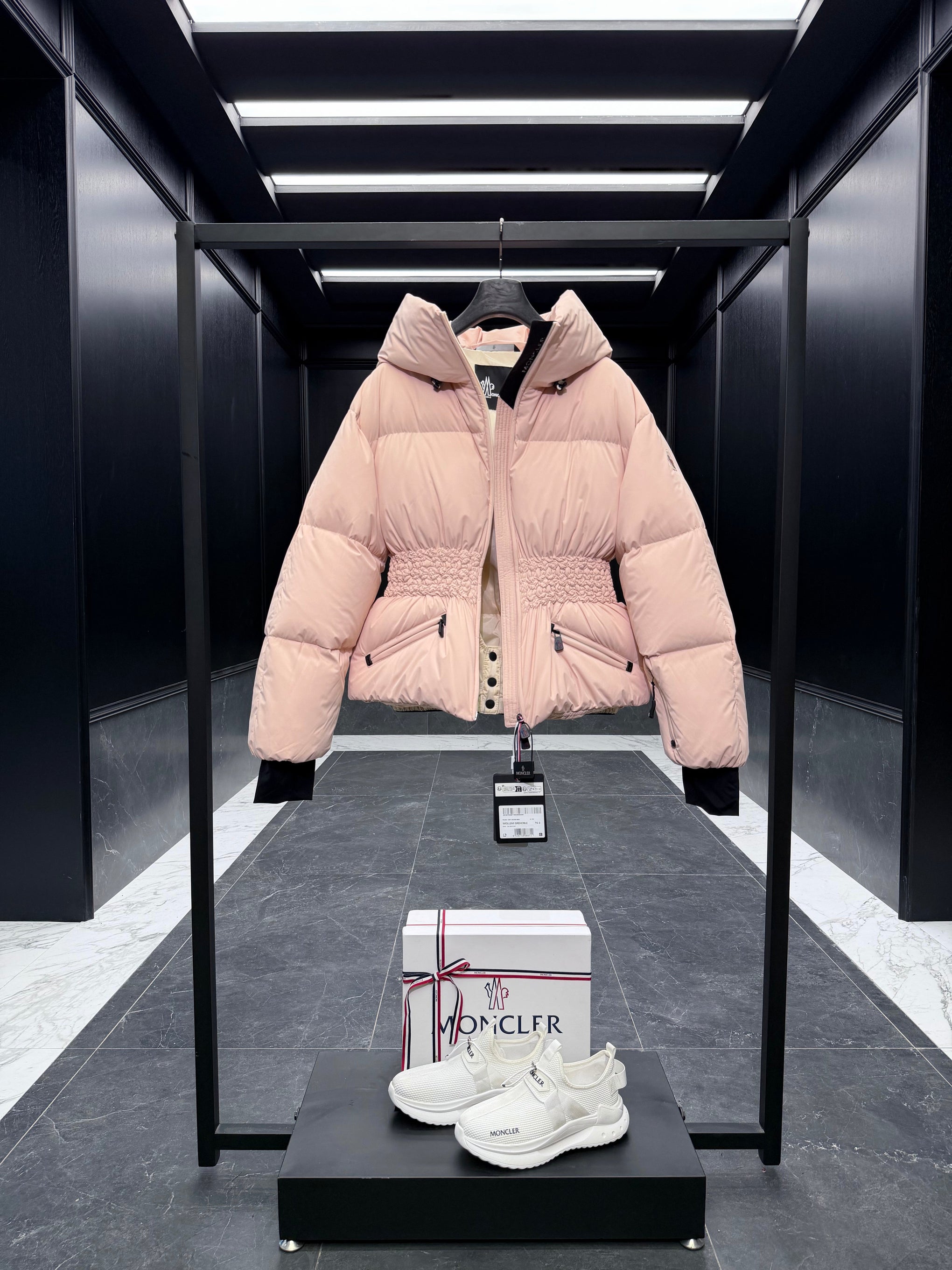 MONC WOLLEMI JACKET