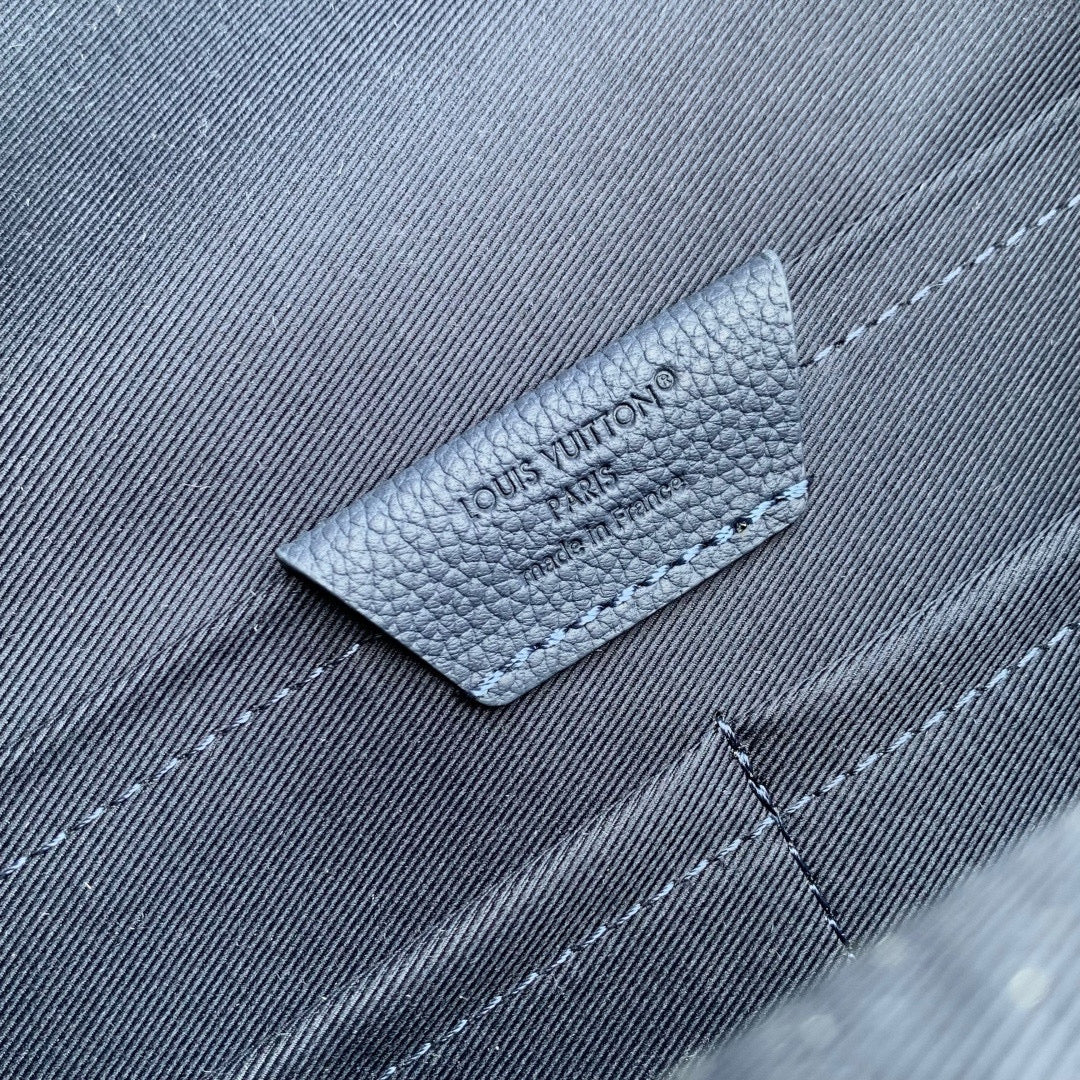 LOU DISCOVERY BACKPACK