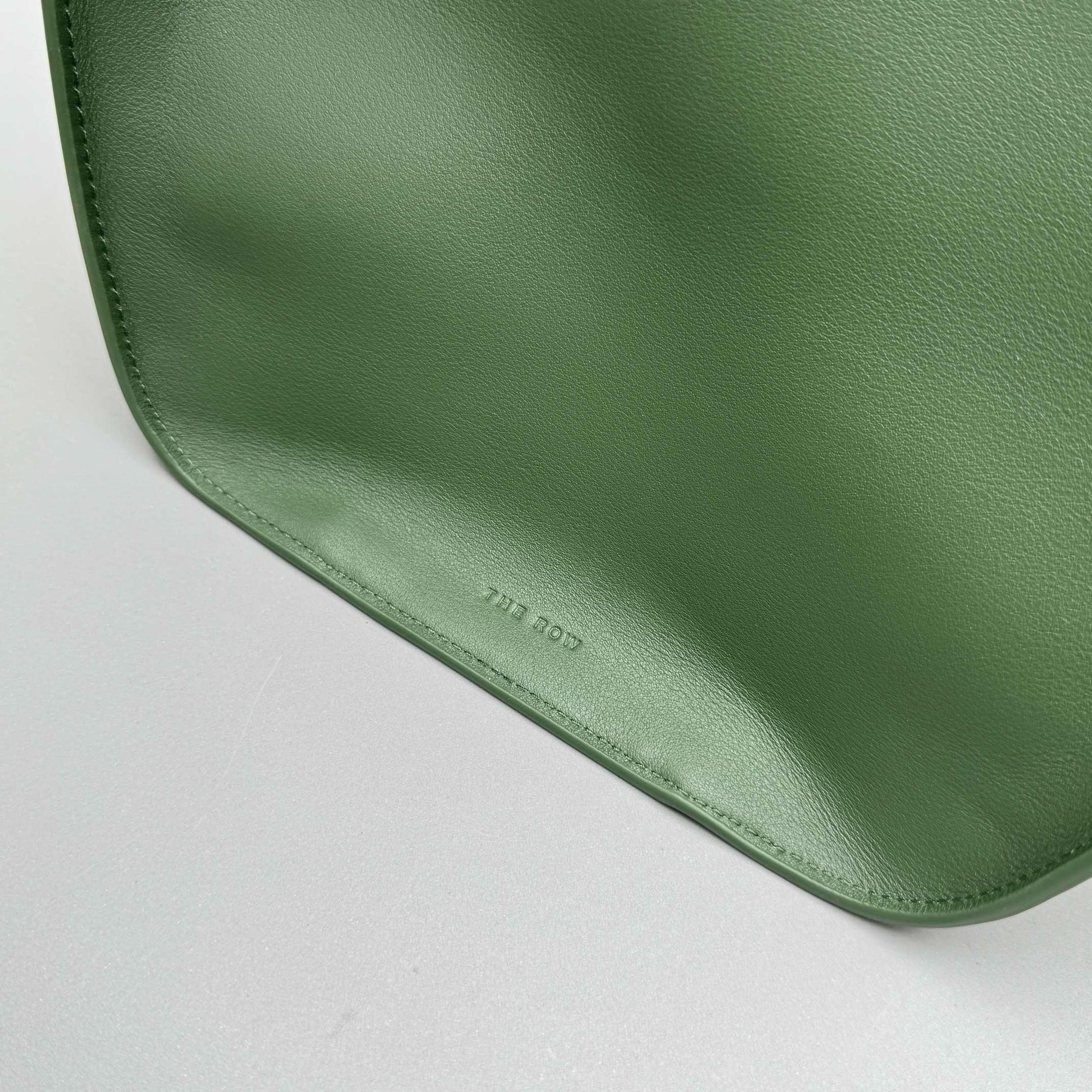 THE ROW MARLO 17 BAG