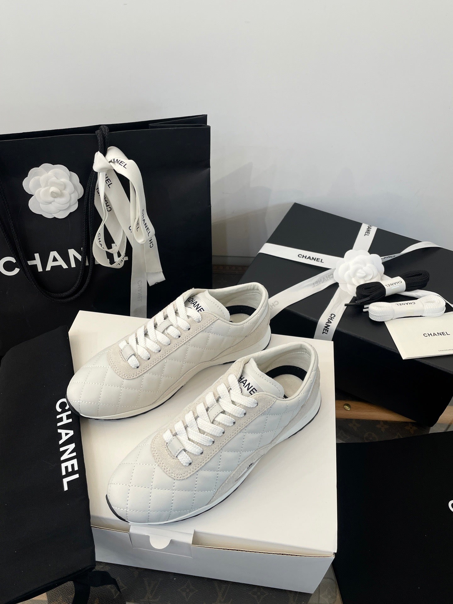 CC SNEAKER