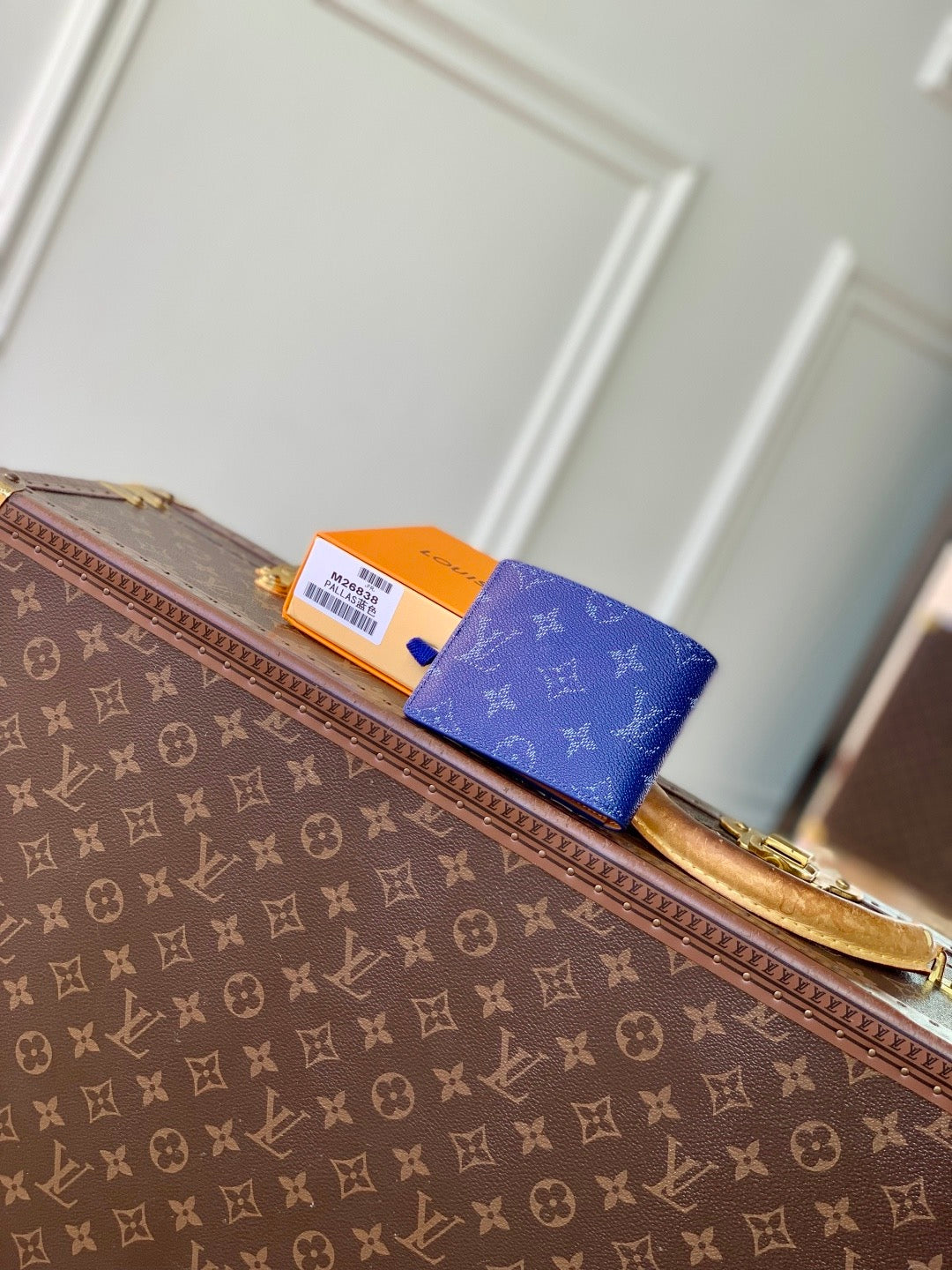 LOU SLENDER WALLET