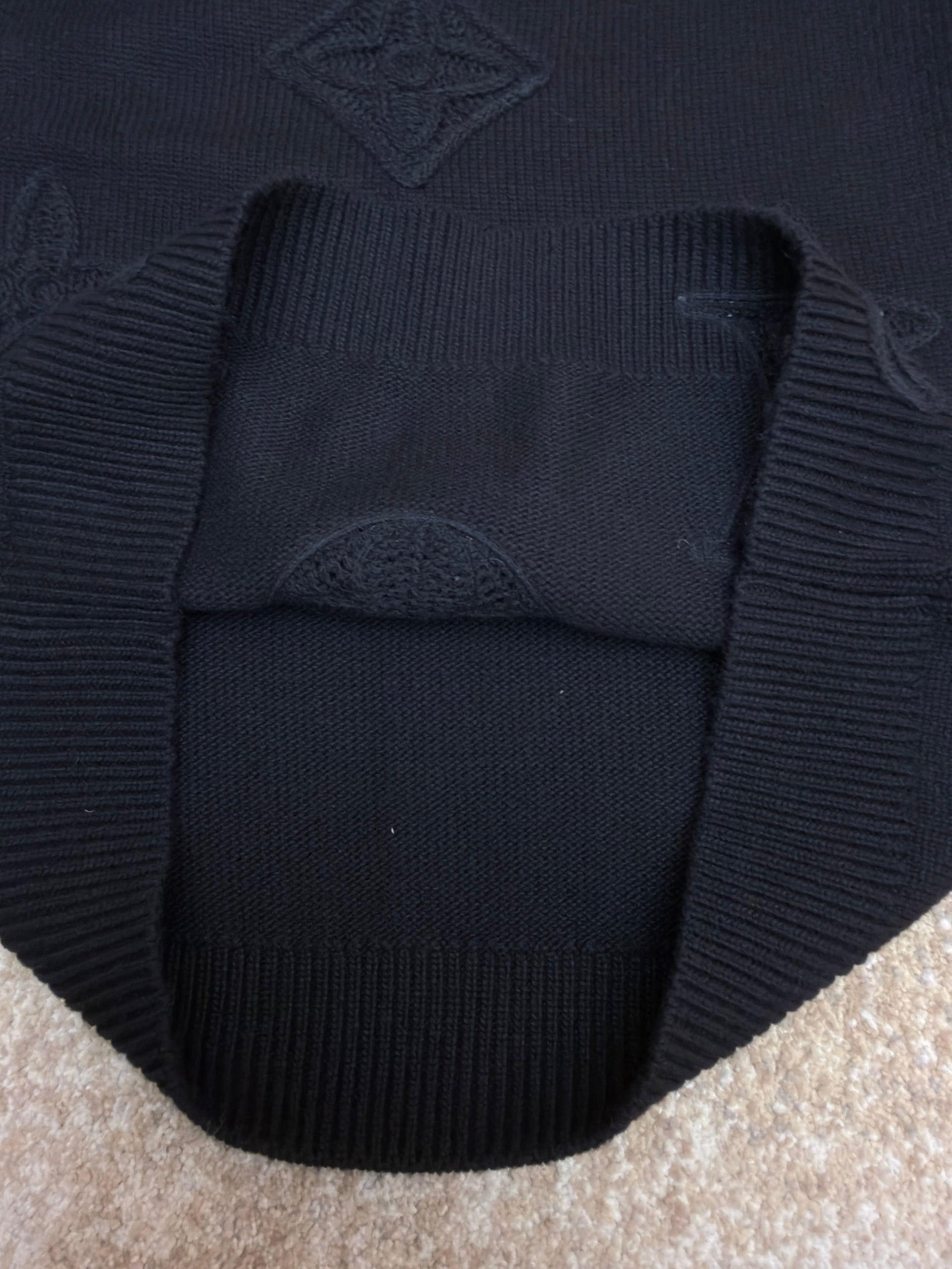 LOU JUMPER