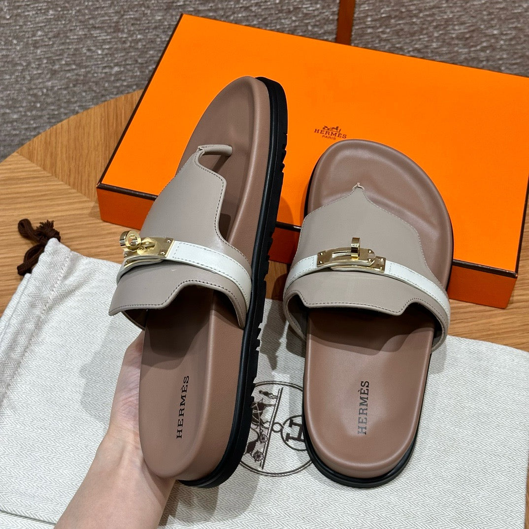 HERM EMPIRE SANDALS