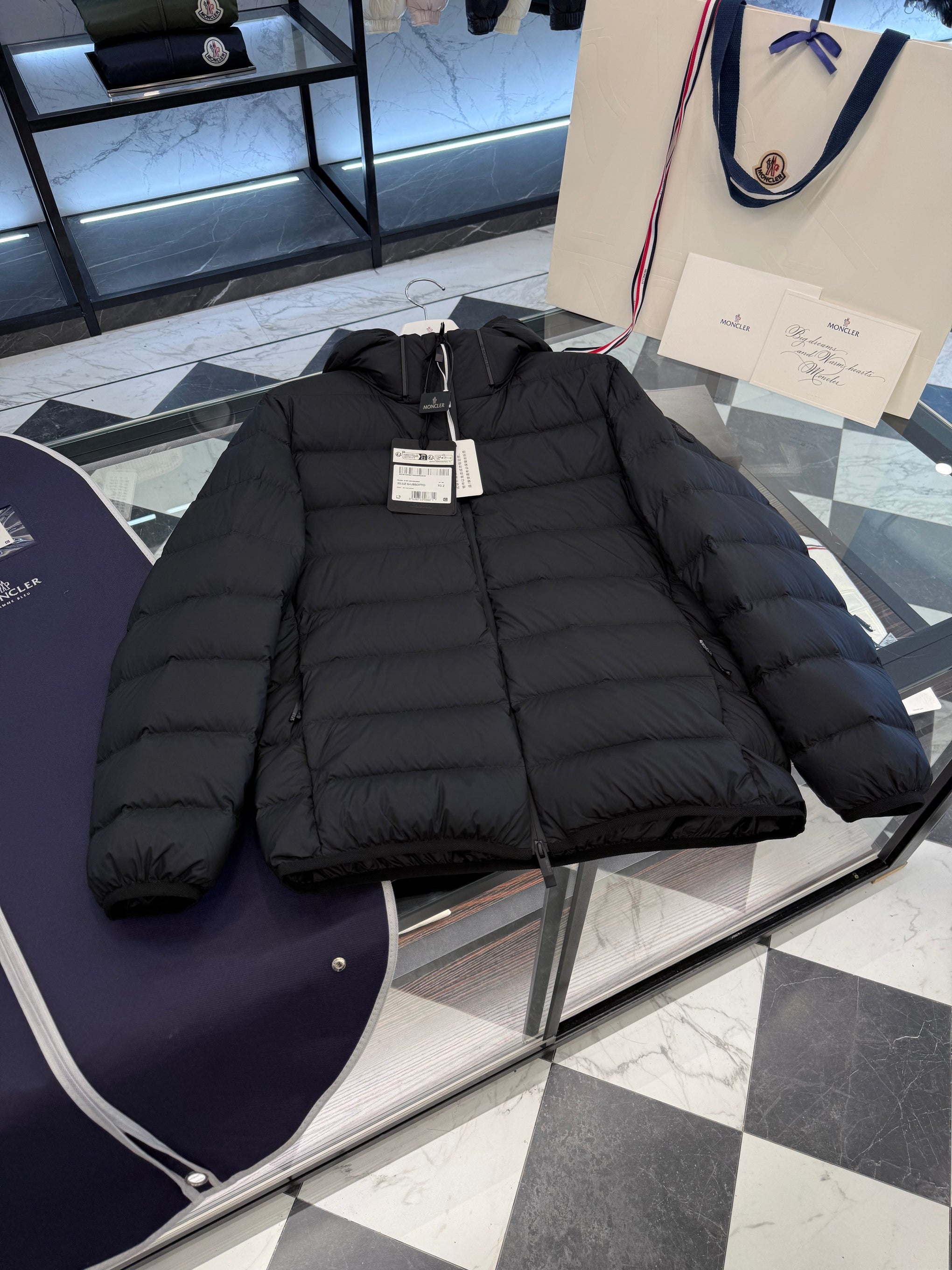 MONC JELUZ JACKET