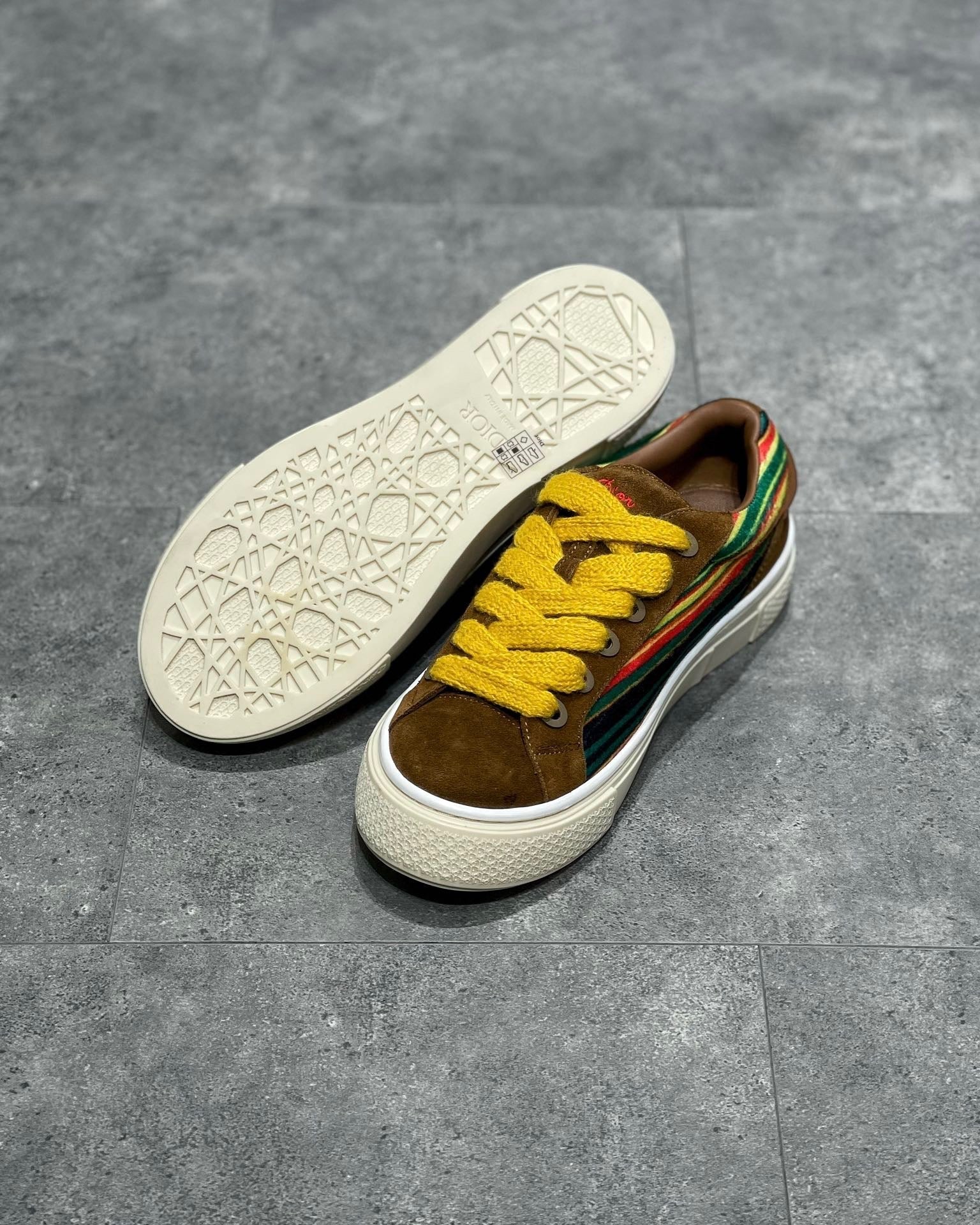 CD B33 SNEAKER
