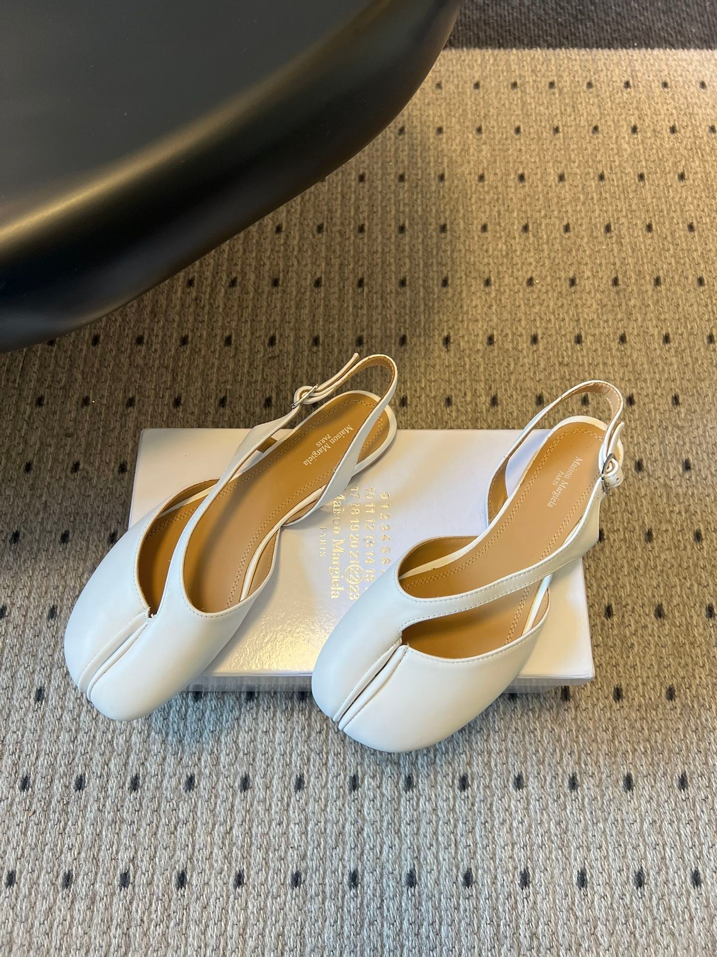 MAISON M TABI SLINGBACK