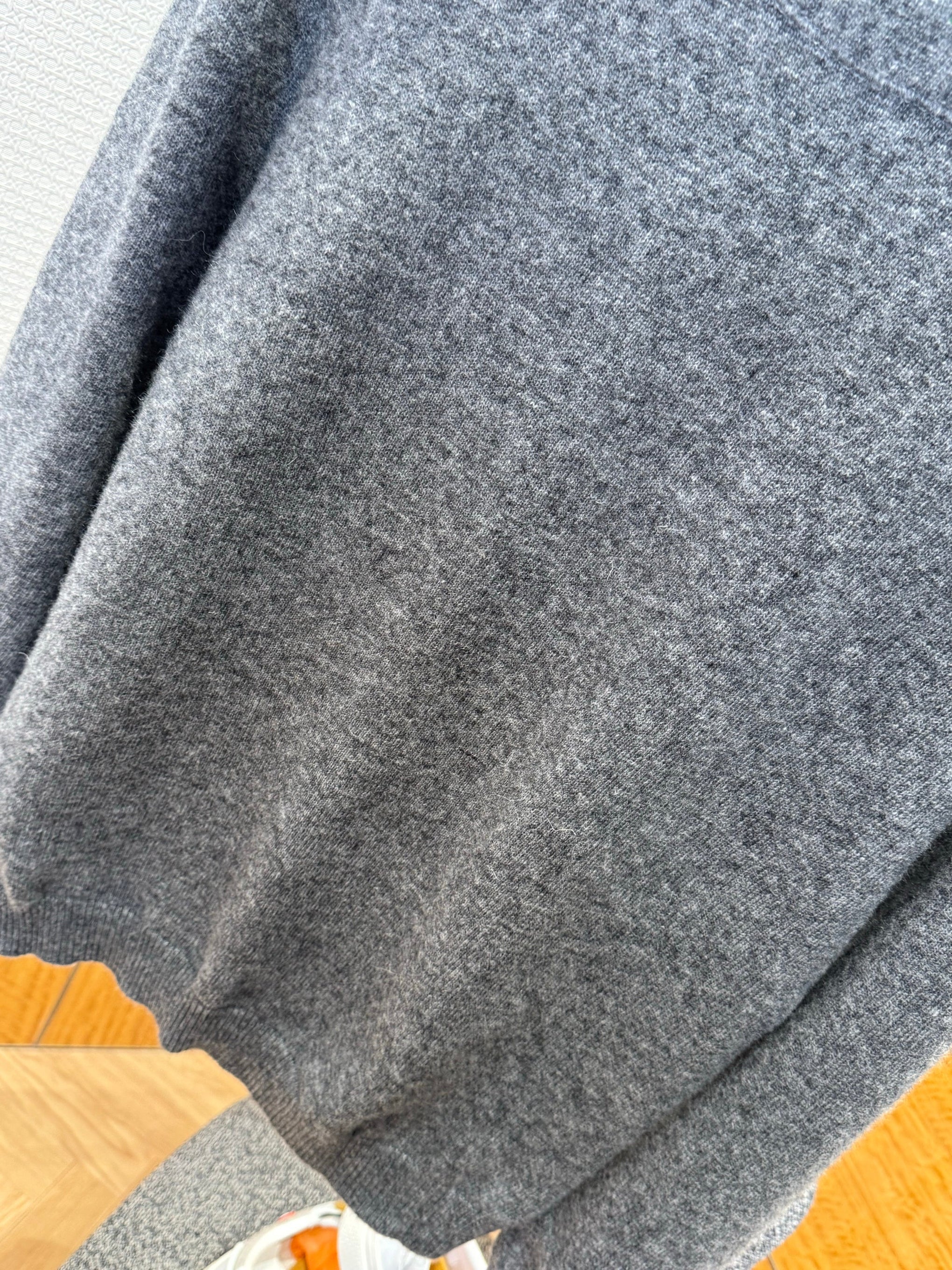 LOU JUMPER