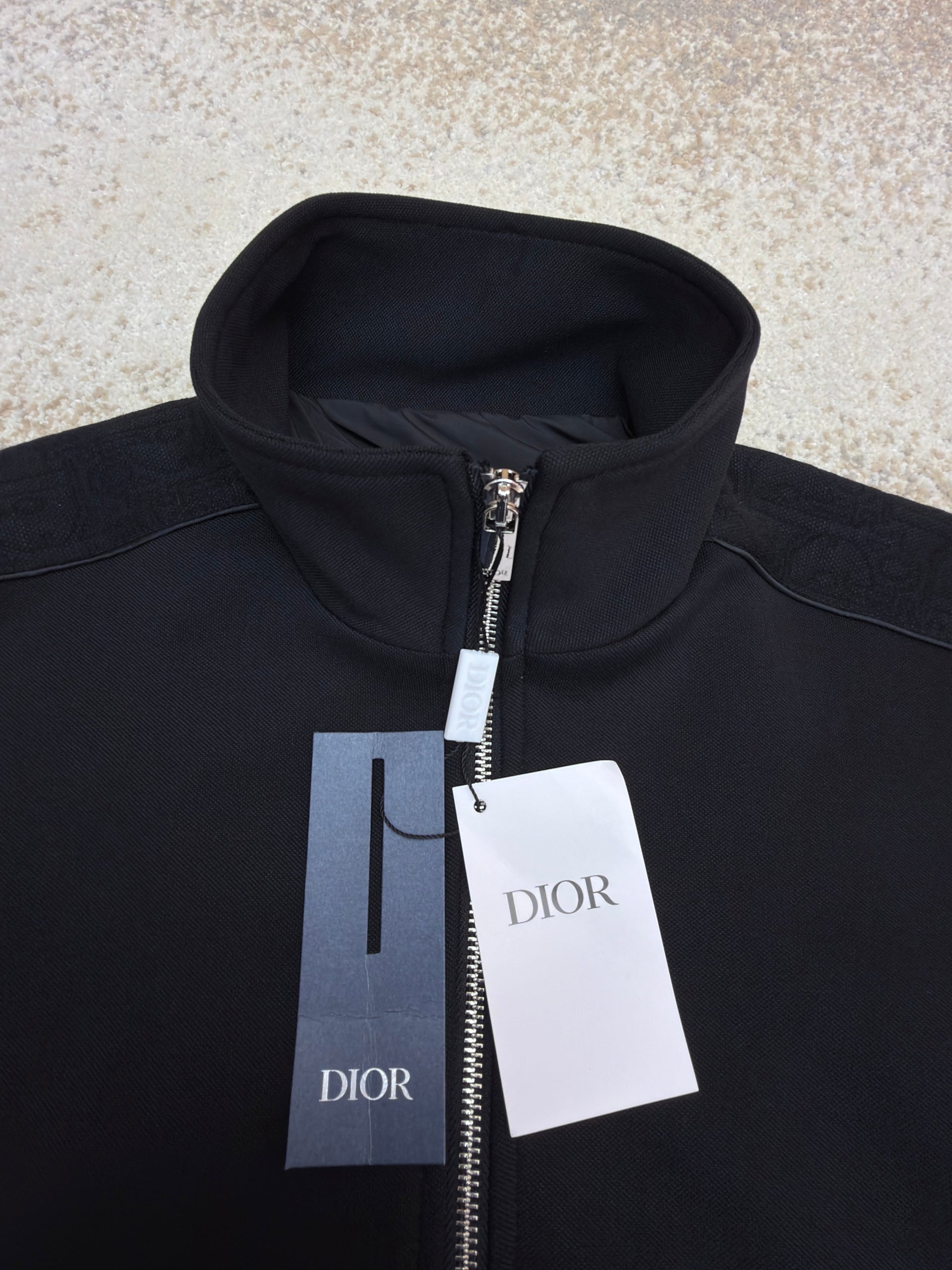 CD BOMBER SWEATSHIRT