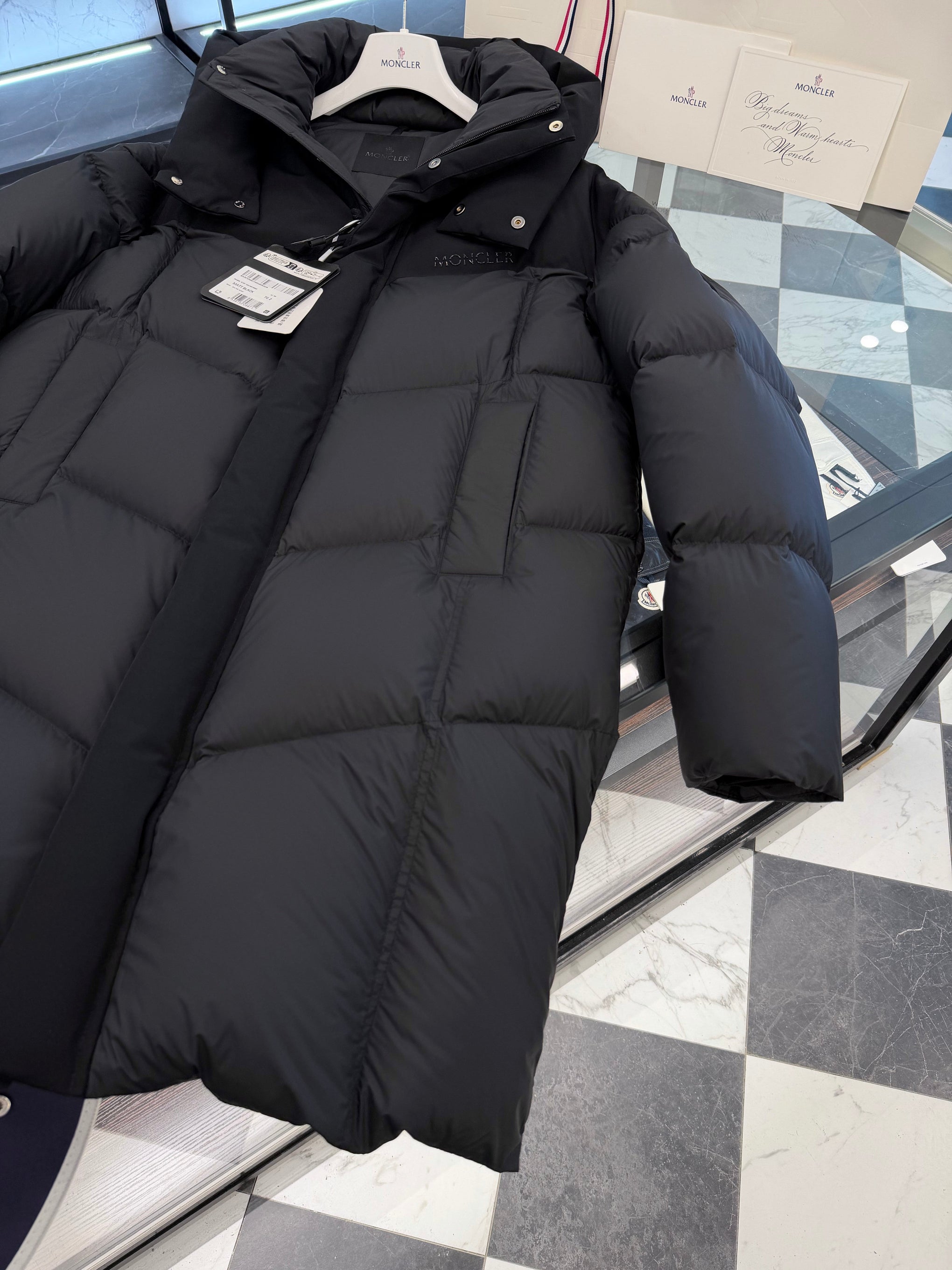 MONC MATT BLACK COAT