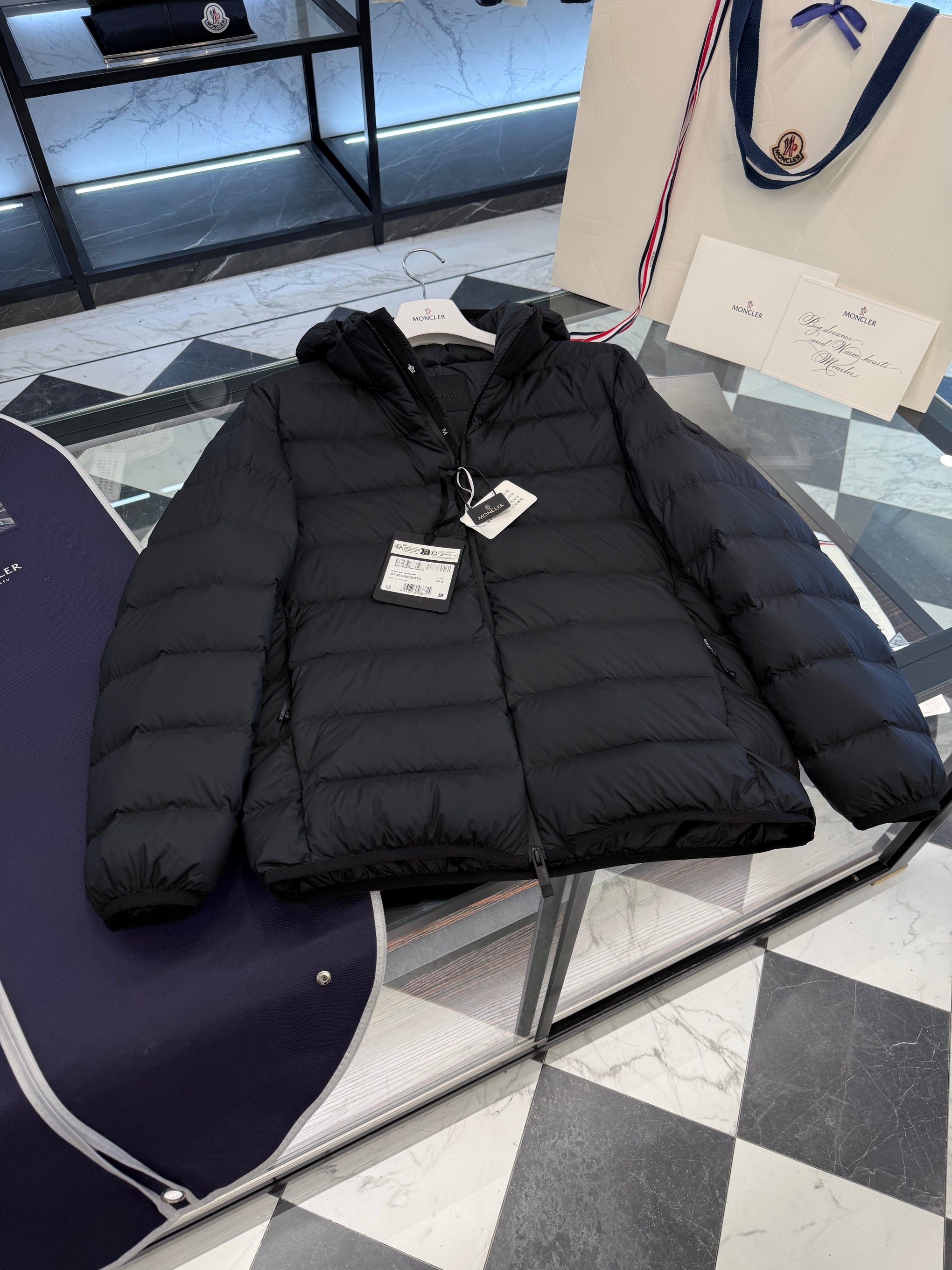 MONC JELUZ JACKET