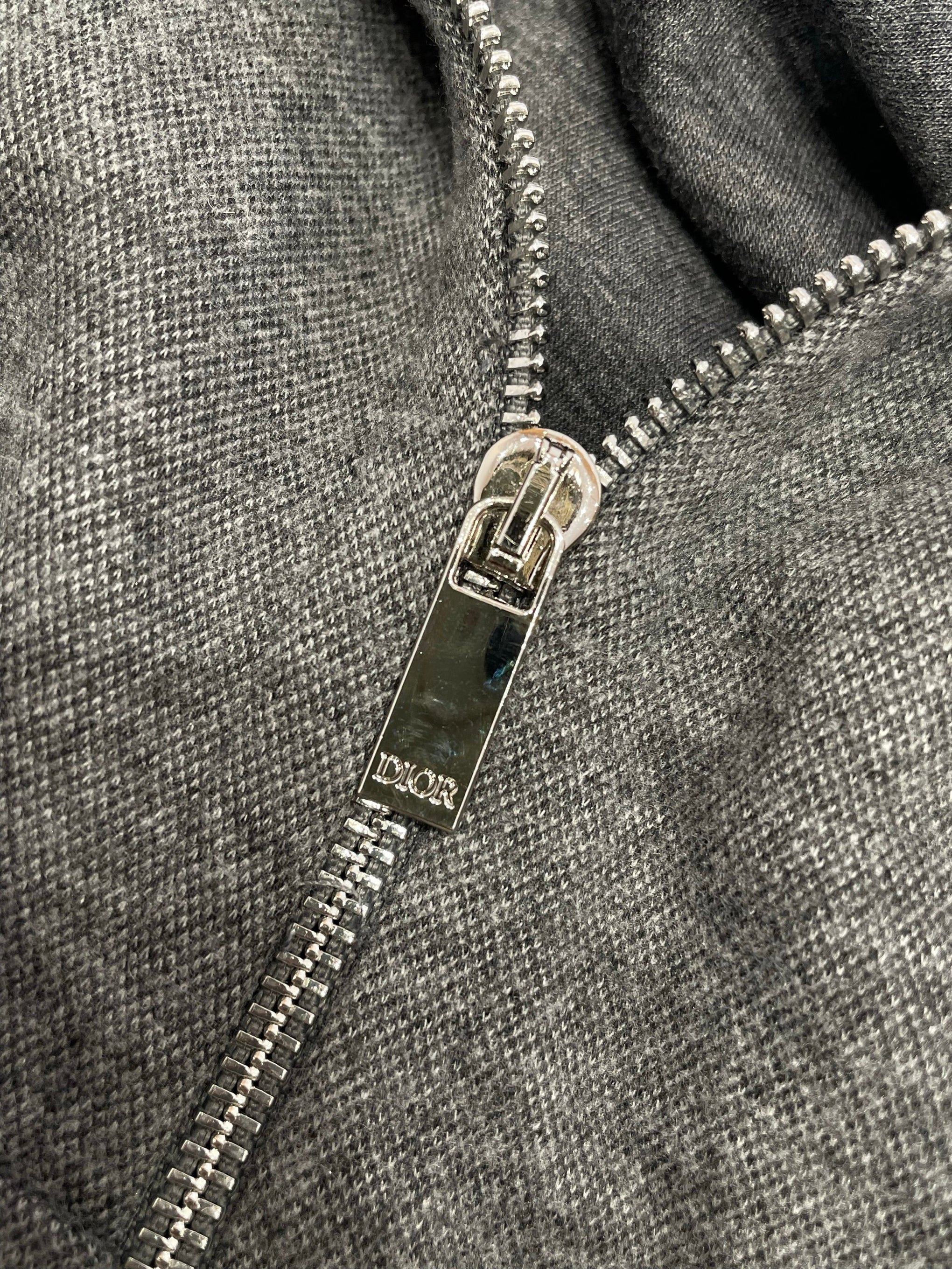 CD ZIP SWEATSHIRT