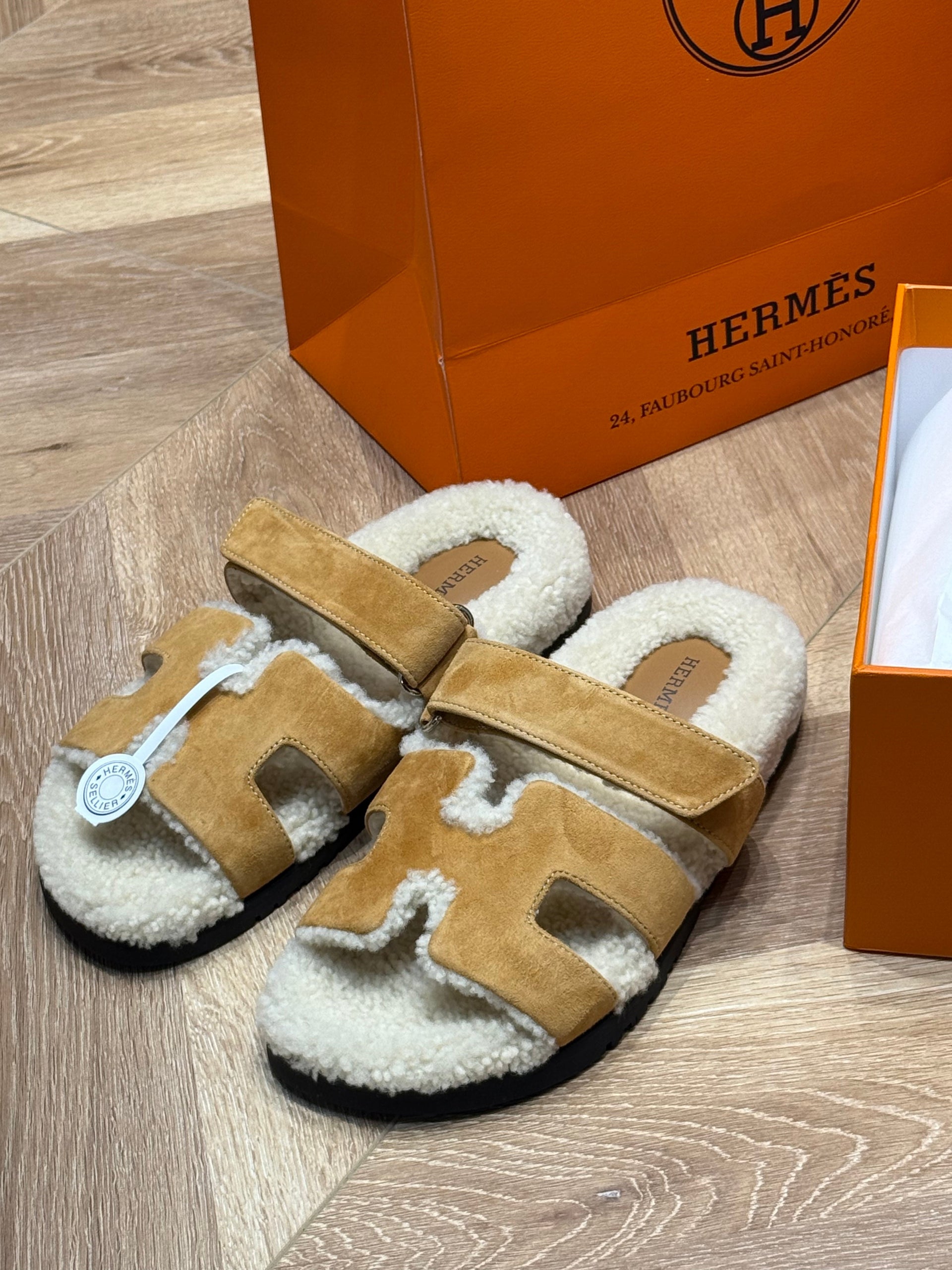 HERM CHYPRE SANDAL