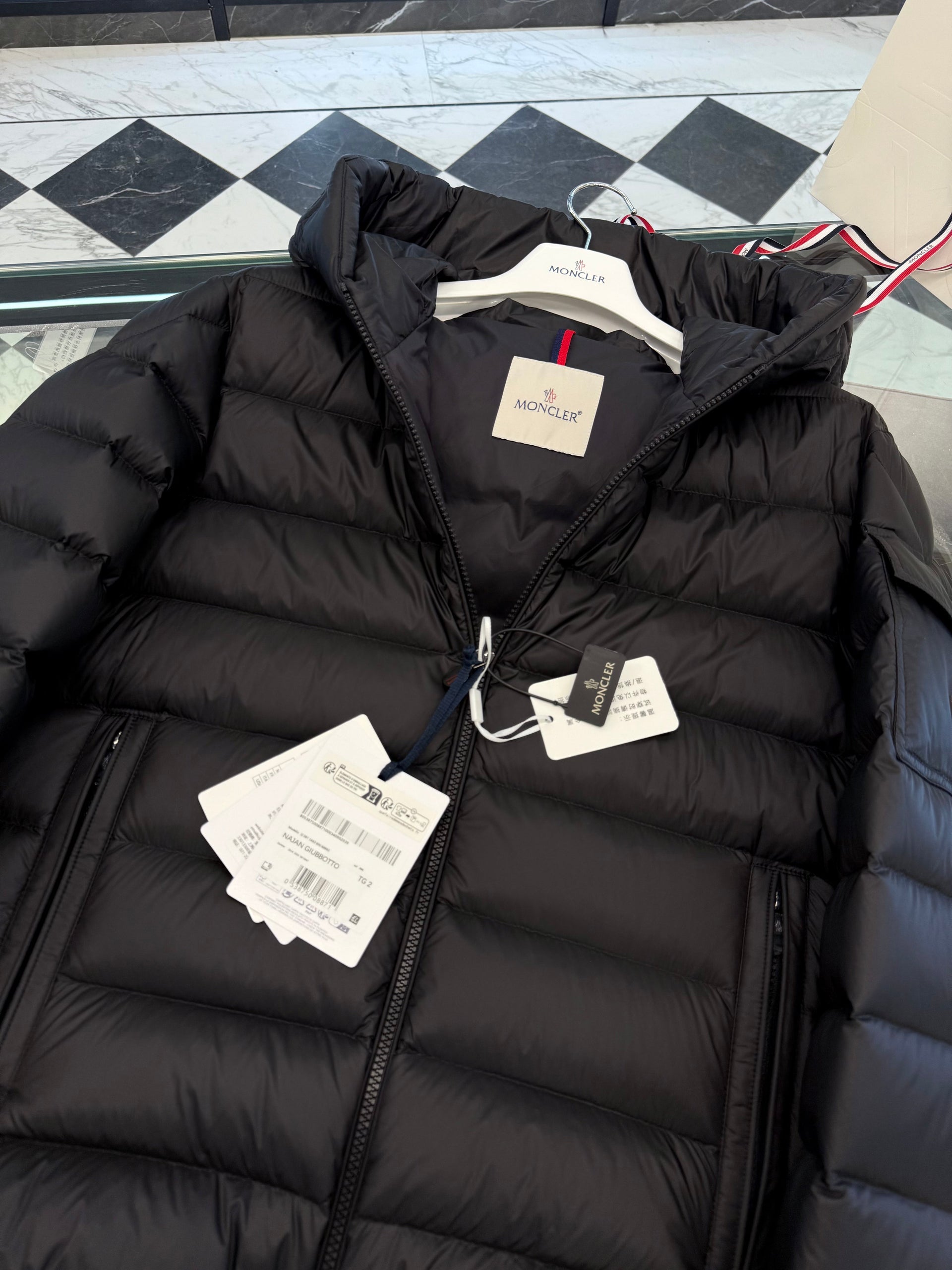 MONC NAJAN JACKET