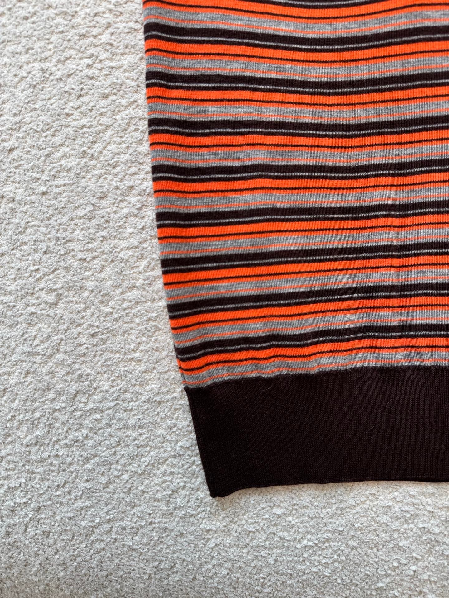 MIU M KNITTED VEST