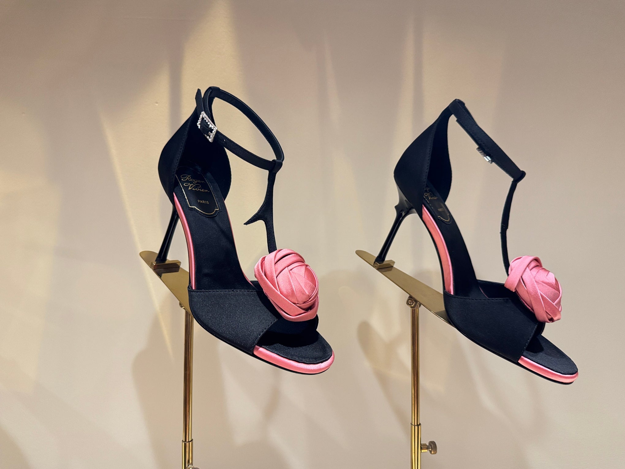 ROGER V HEELS