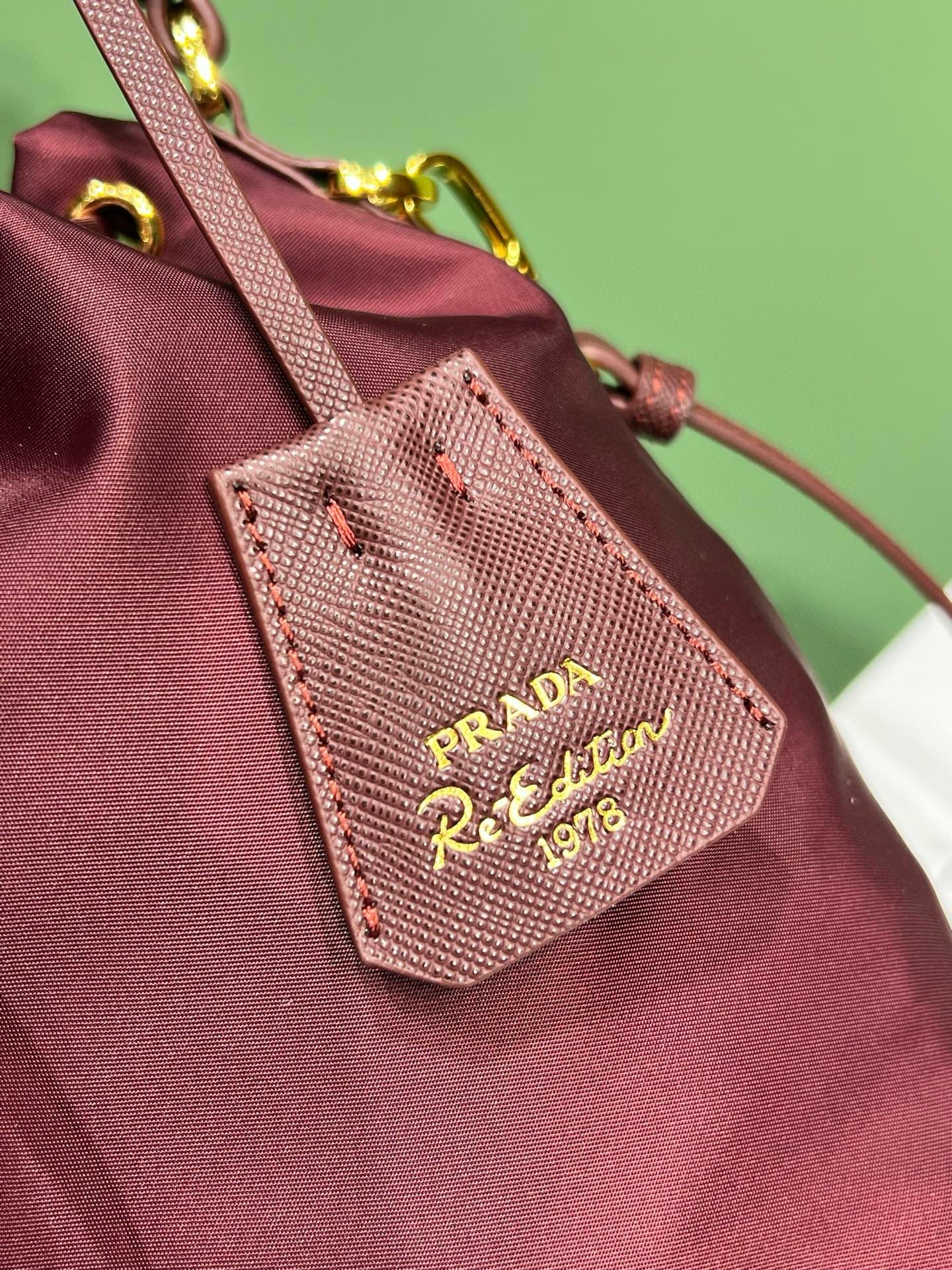 PD RE-EDITION 1978 BUCKET BAG