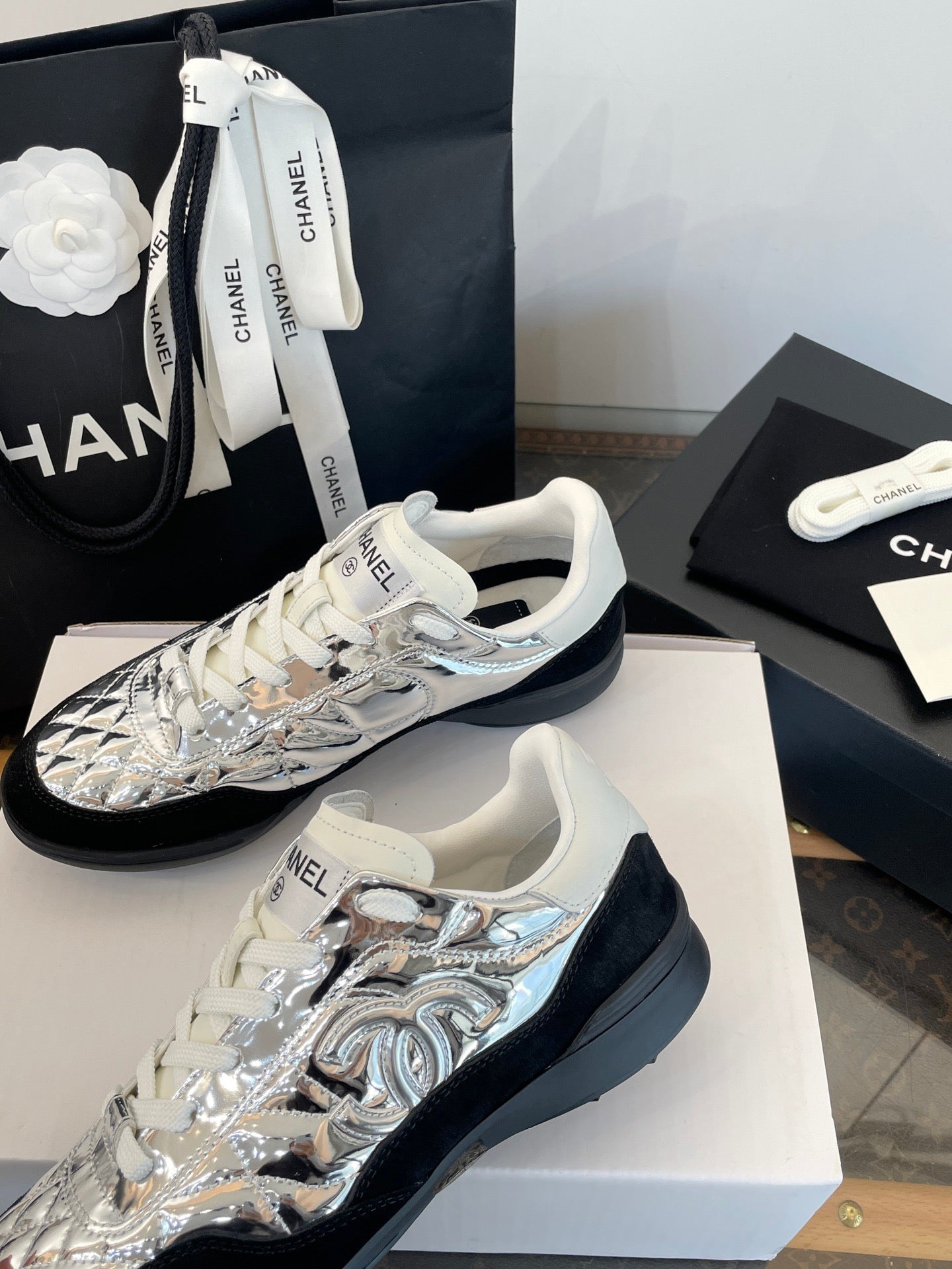 CC SNEAKER
