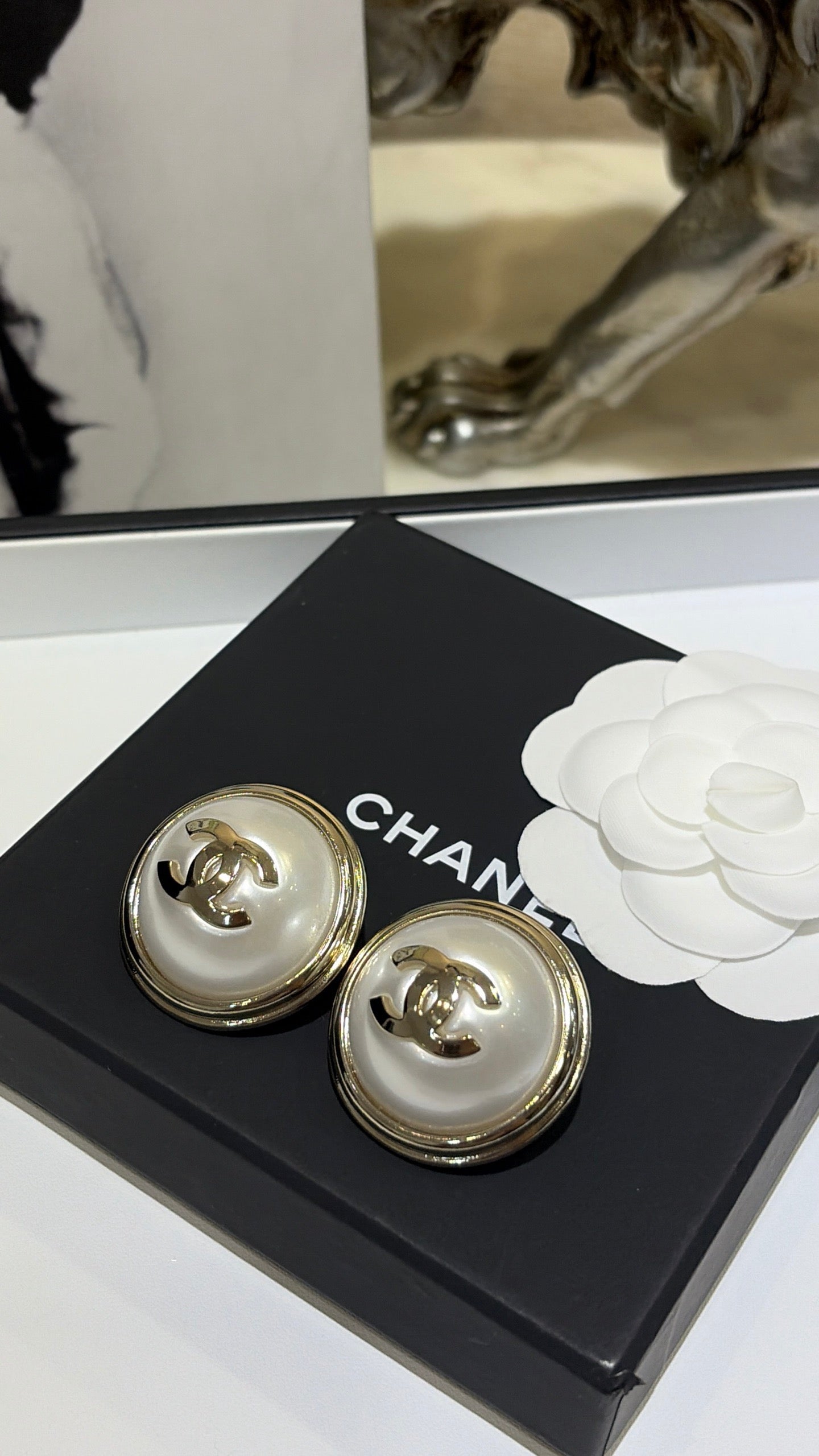 CC EARRINGS
