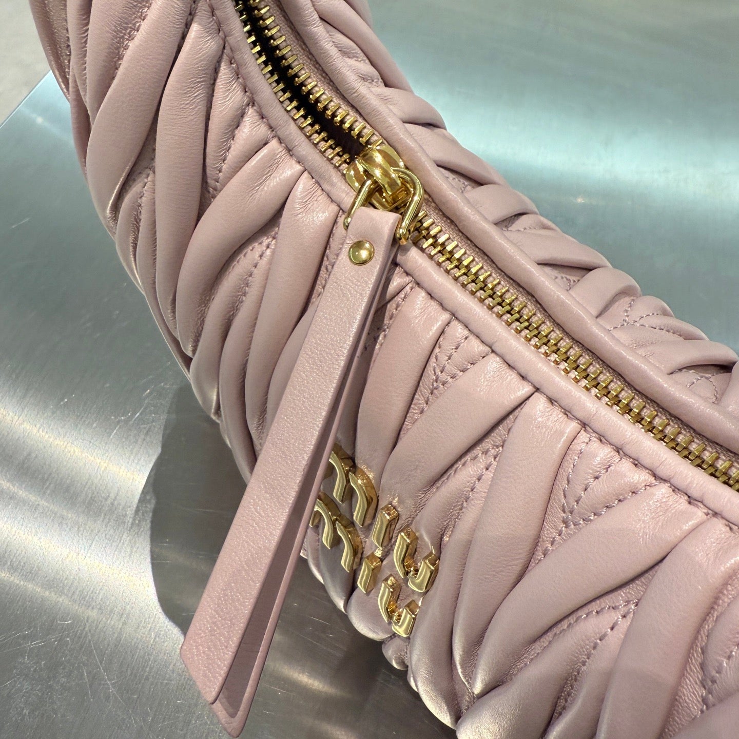 MIU M WANDER BAG