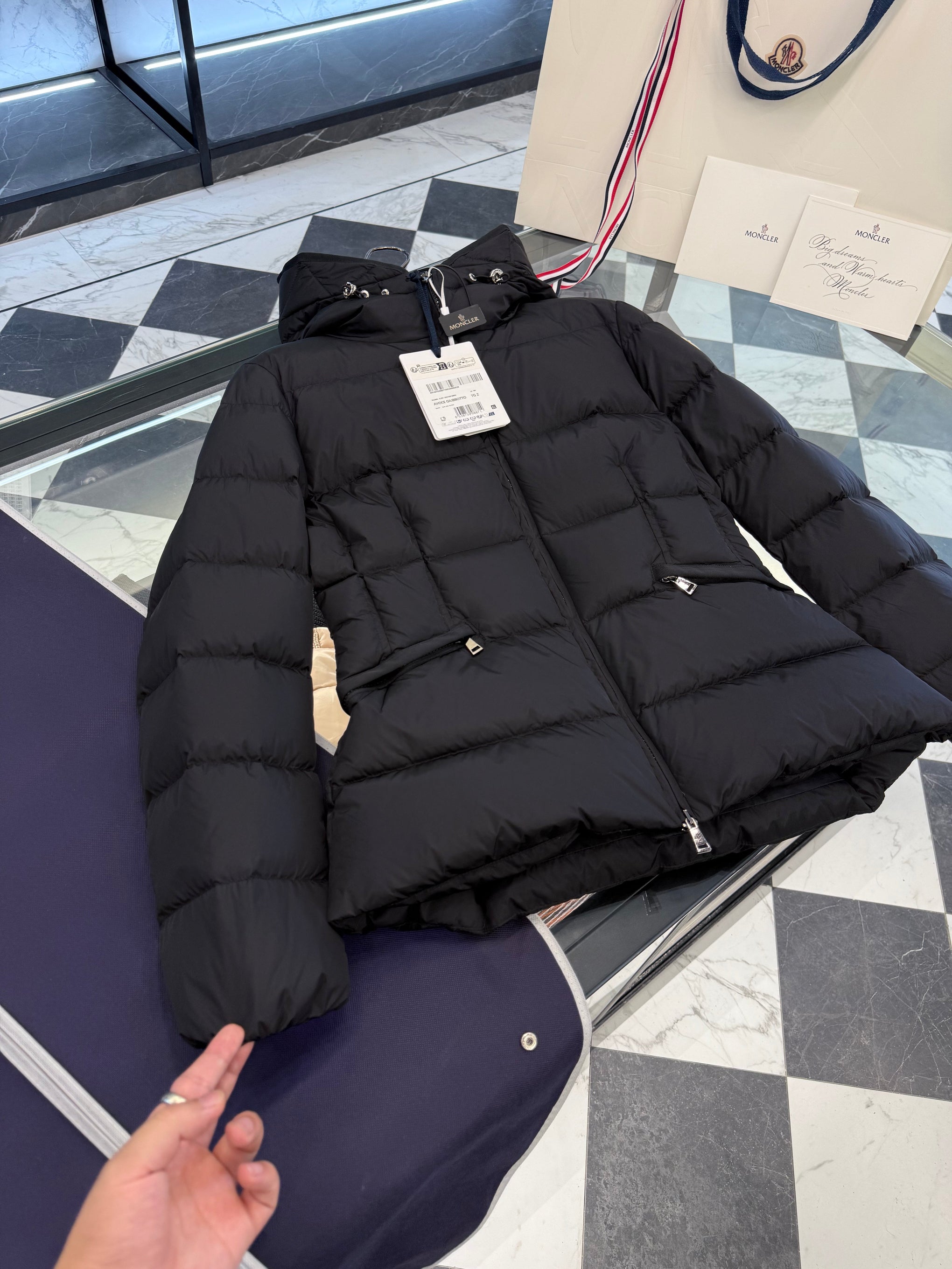 MONC AVOCE JACKET