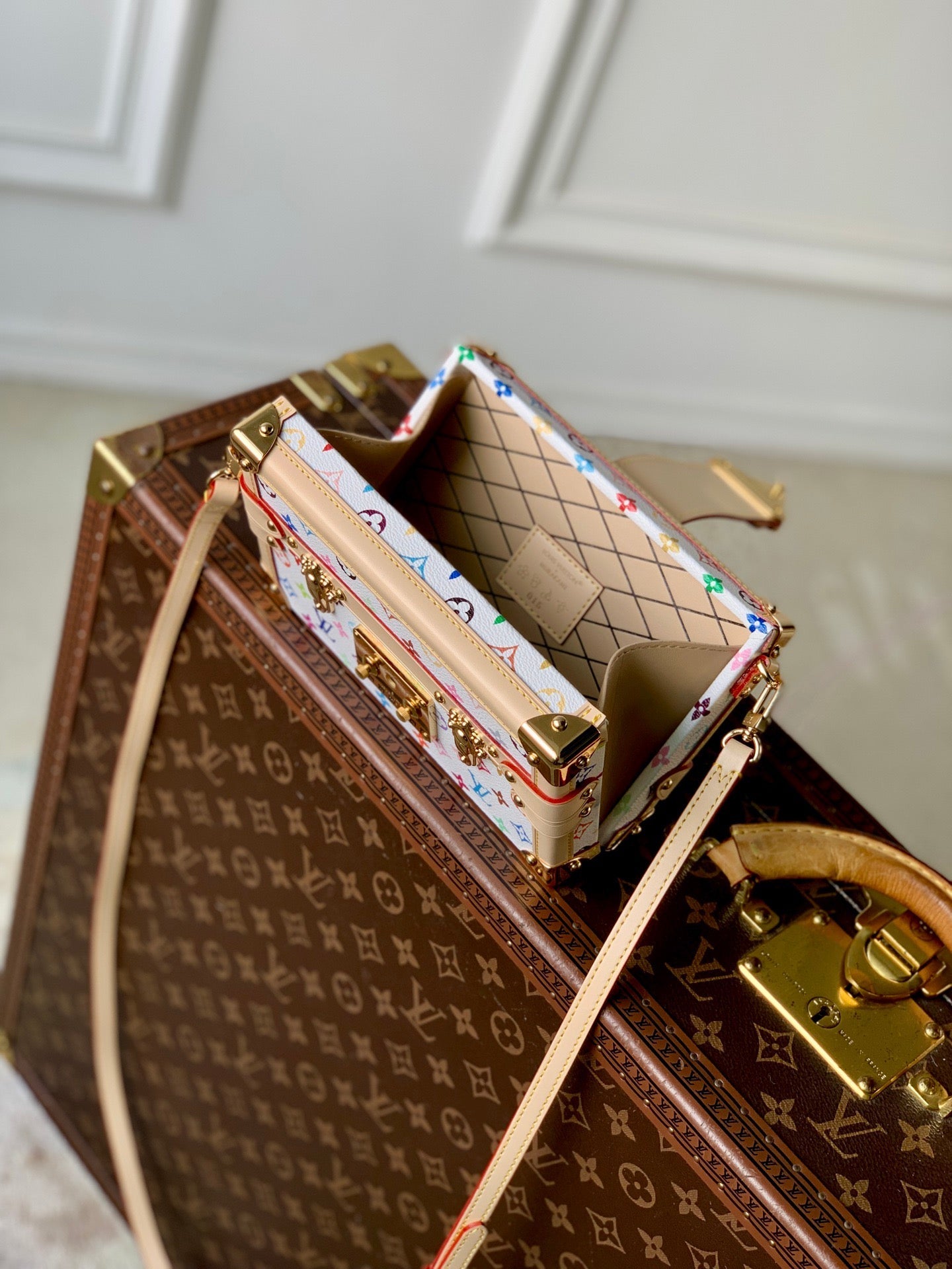 LOU PETITE MALLE BAG