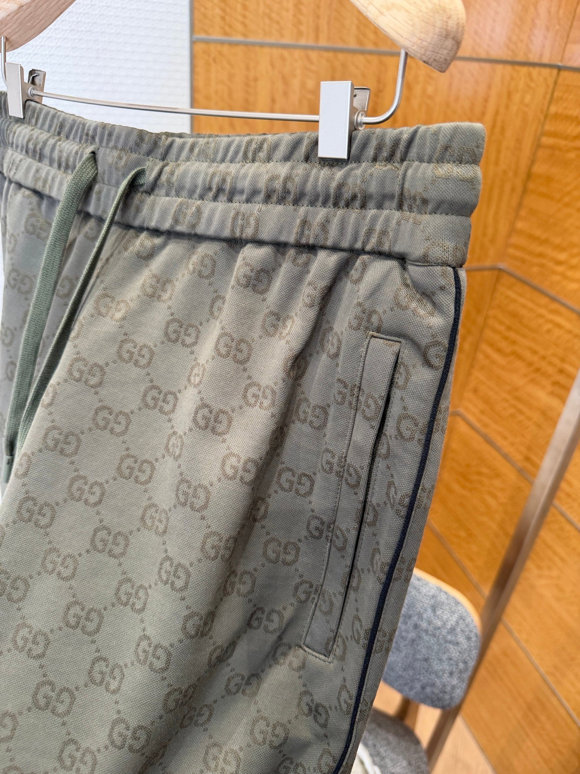 GG SHORTS