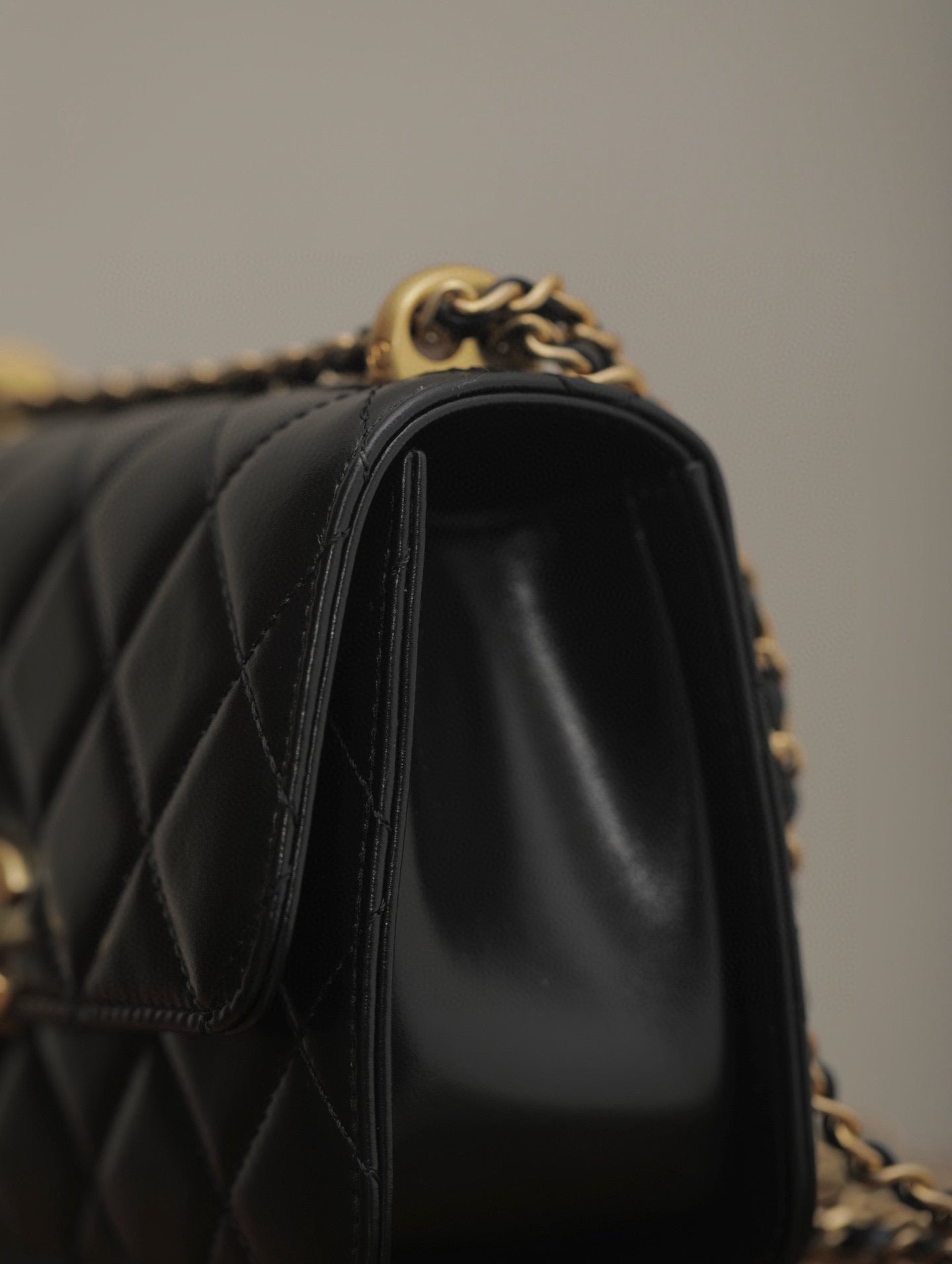 CC CLASSIC FLAP MONTEBELLO BAG