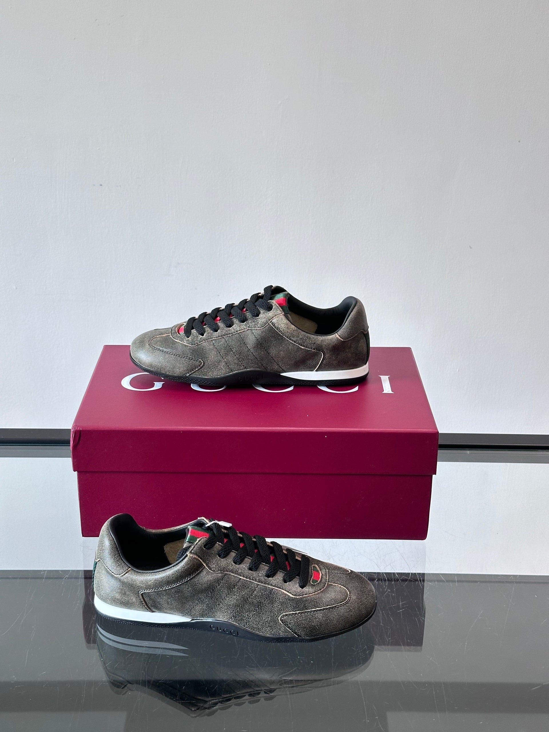 GG SHIFT SNEAKERS