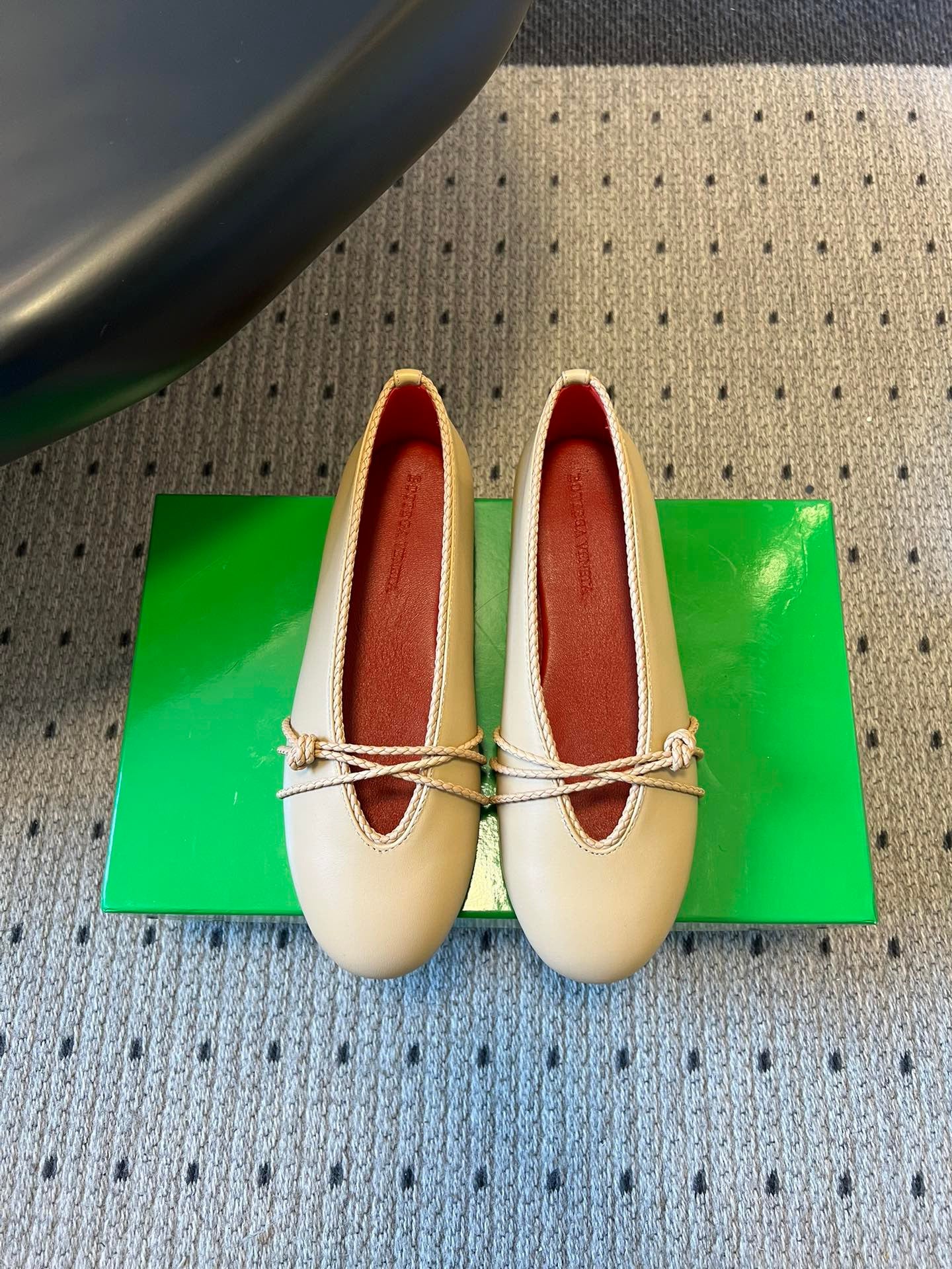 BOTT V BALLET PUMPS