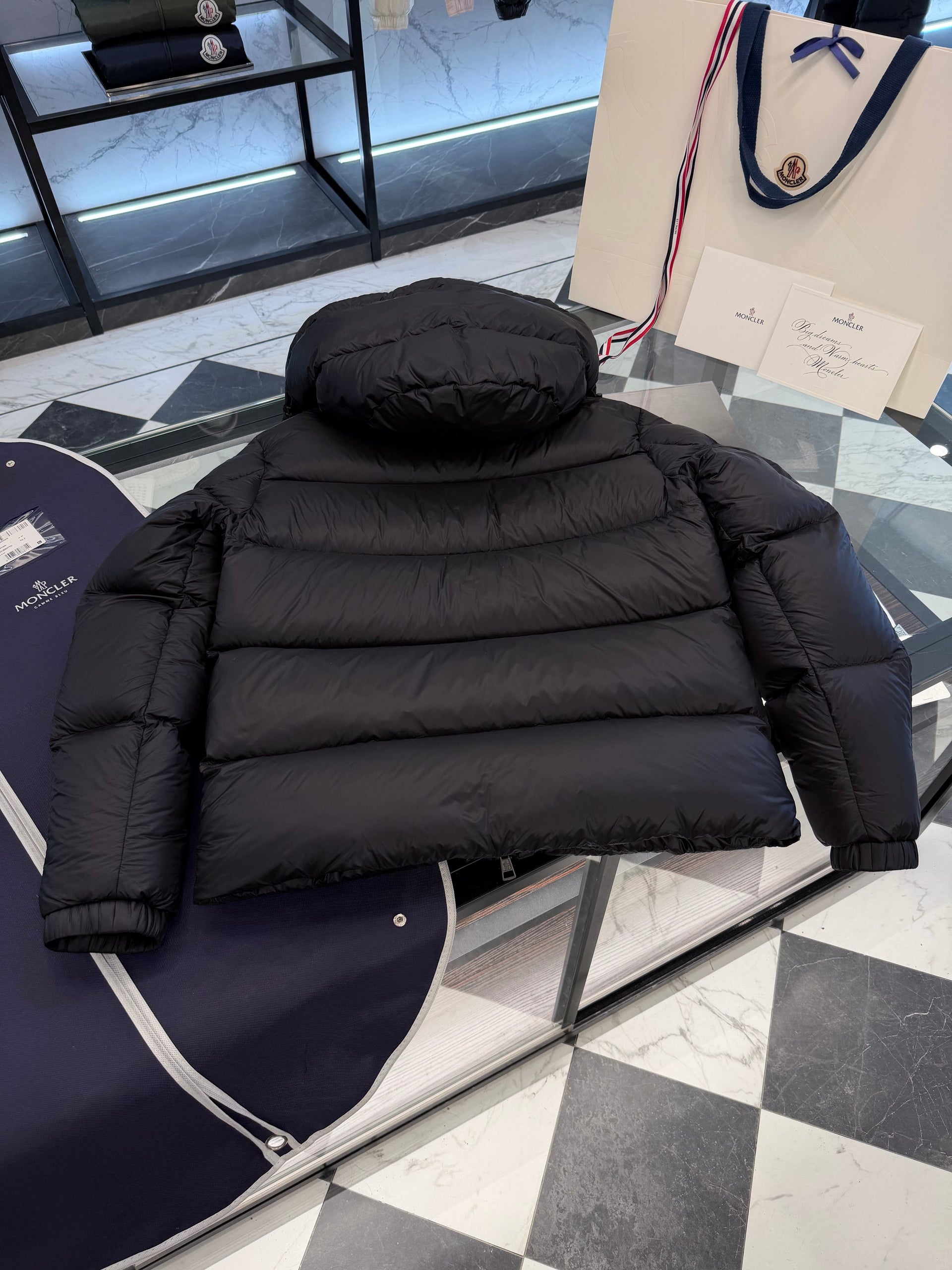 MONC COUYERE JACKET